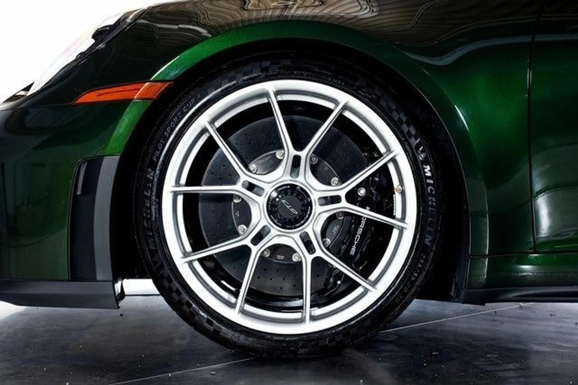 mph011_187924538_43e441a66237423a94f5f17a8f699b87x_0746f5b765