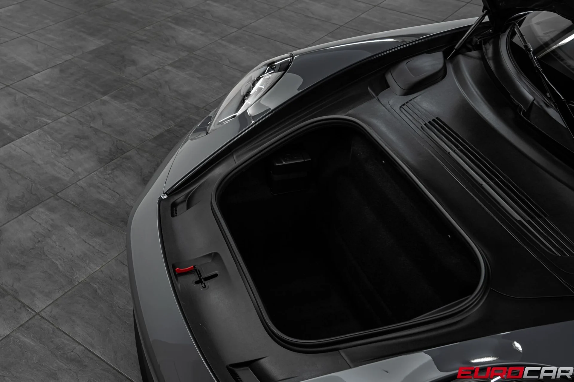 mph011_1882288656_ef83bcb2_6d8f_48a5_8e49_438b7aef1ad6_3bfb291043