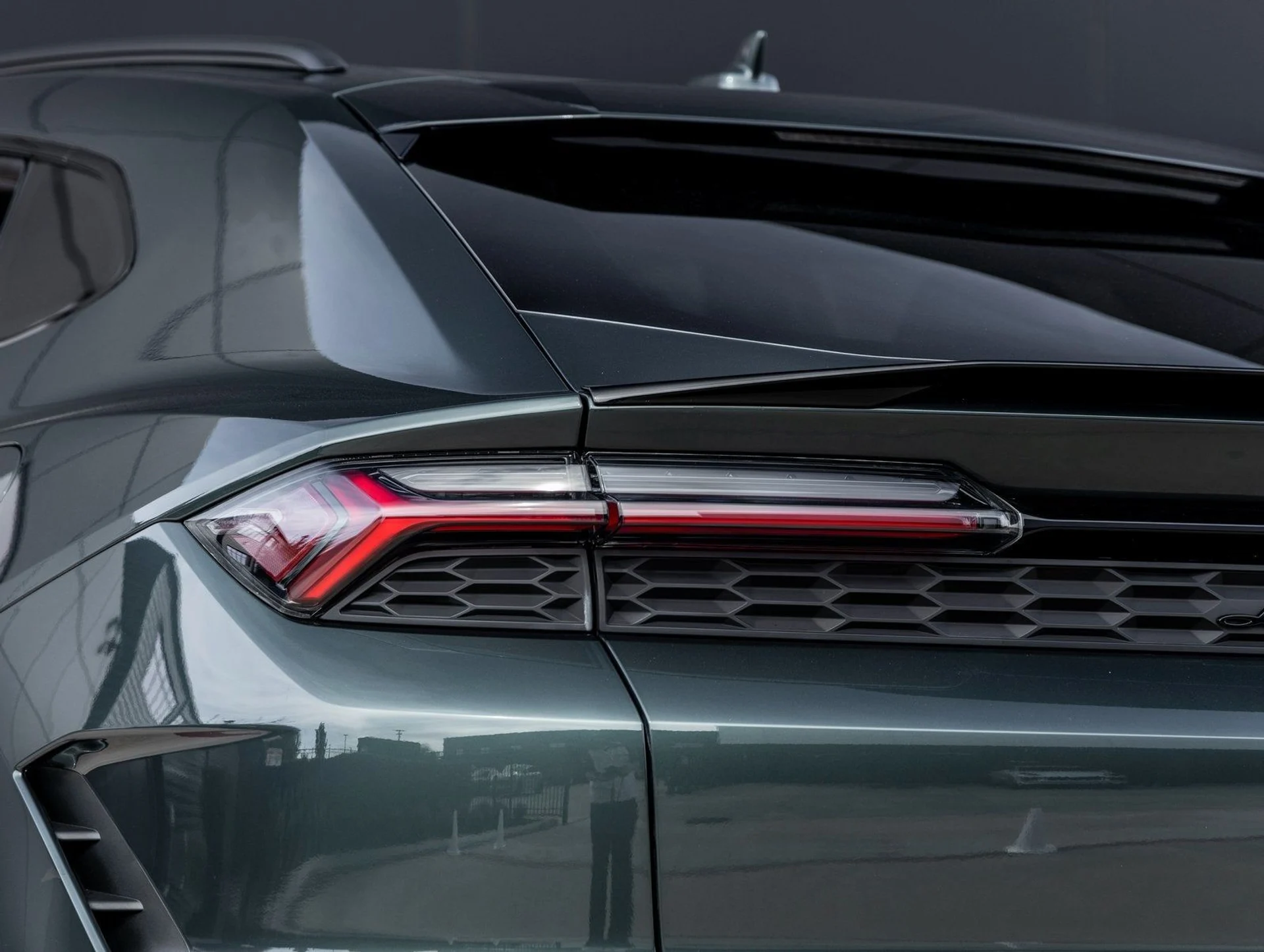 mph011_1886448052_12_e4d8fdc8e3