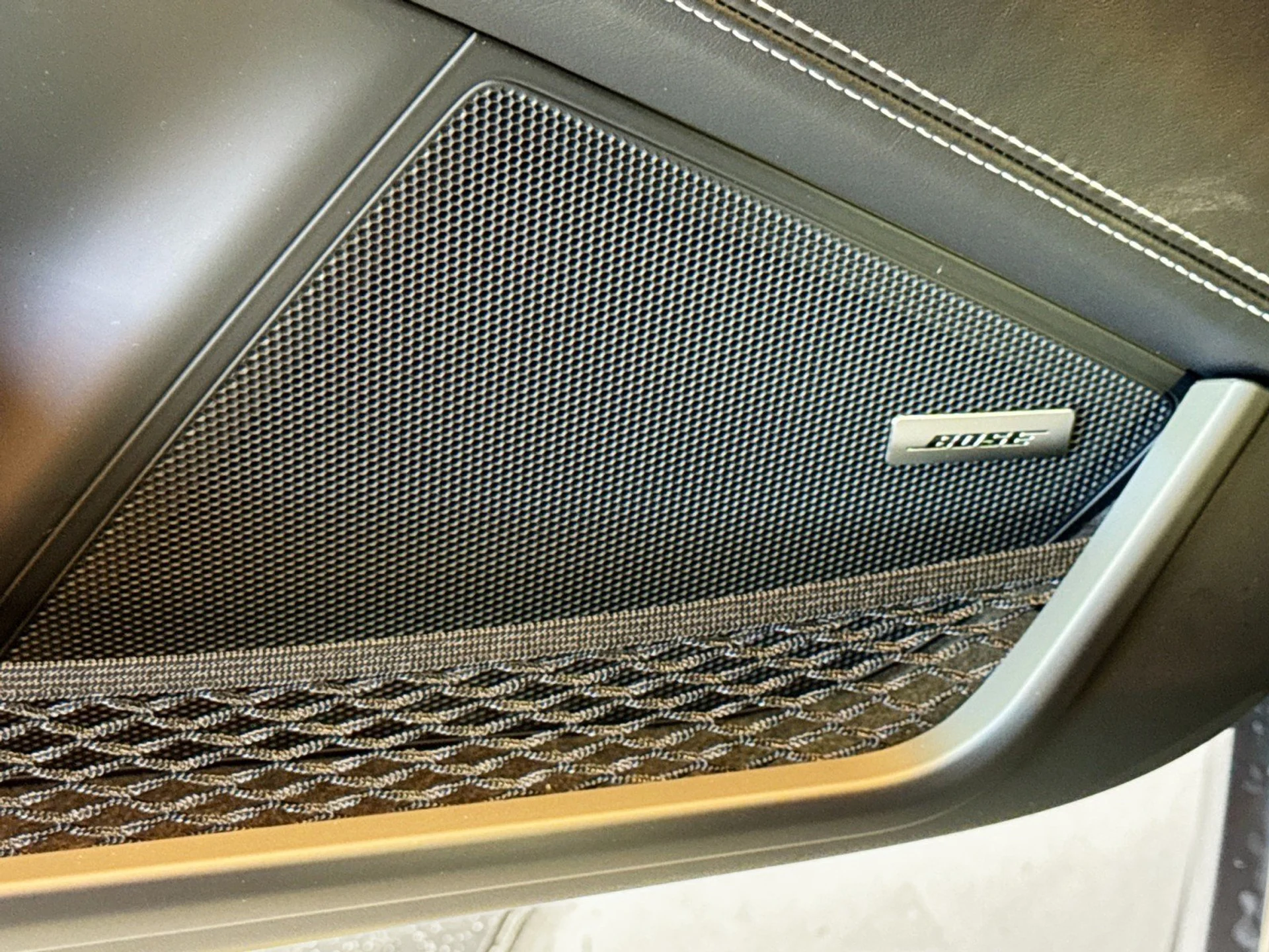 mph011_1887938624_8d38f36cbef8a9c46359688b0d797414_e59898fab8