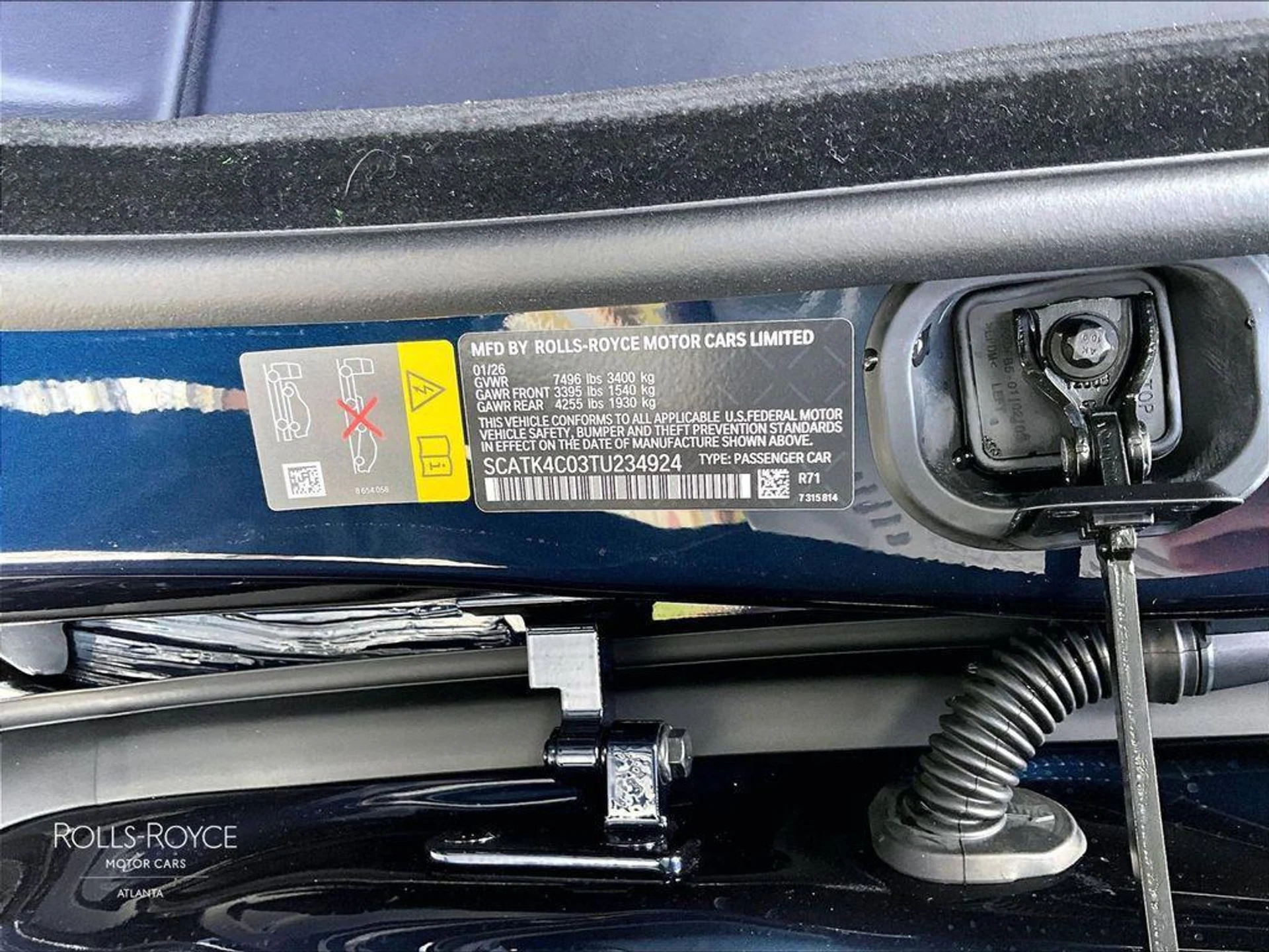 mph011_1889498821_6_UY_Mi_MIE_1j_H_Iqa_Mn7_O1_Tq_Y4_LVE_c3ea9bc5d0