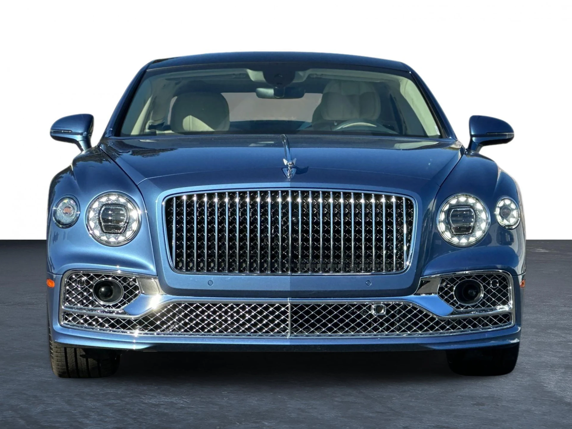 mph011_1889809699_Used_2024_Bentley_Flying_Spur_1760603844_05f8cbf809