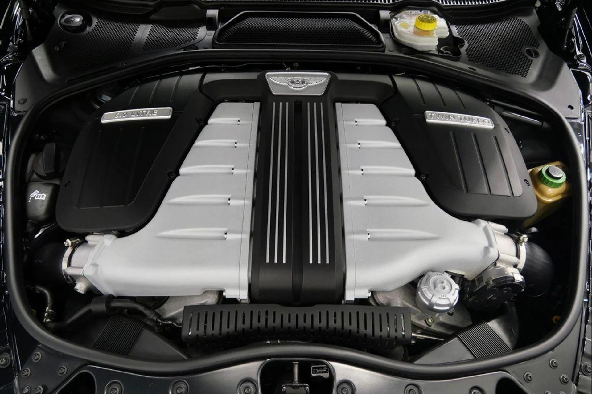 mph011_1891204614_1t9_GQ_Yv_Wa_GA_Gyf2_S17jv_K6p_Pp_U_08db39d203