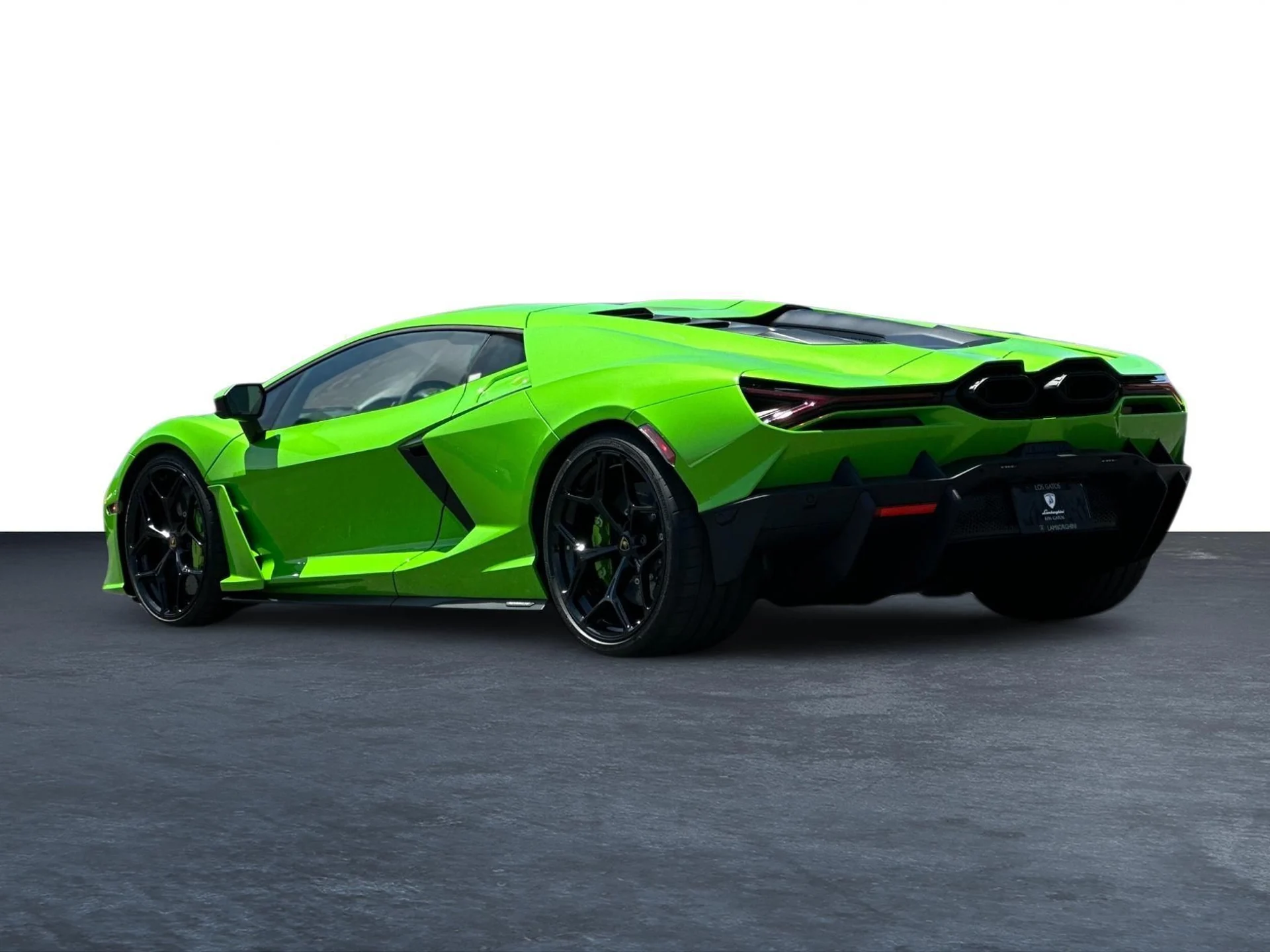 mph011_1895723779_New_2026_Lamborghini_Revuelto_Coupe_1781861197_d3b1ef56c1