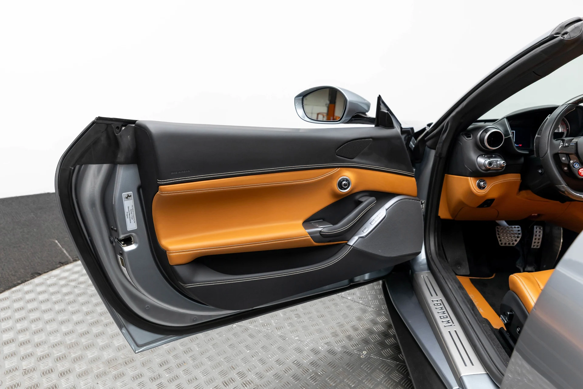 mph011_1896668400_8c2890f54e074fd9a3c9ba1f994b6a11_113045991f