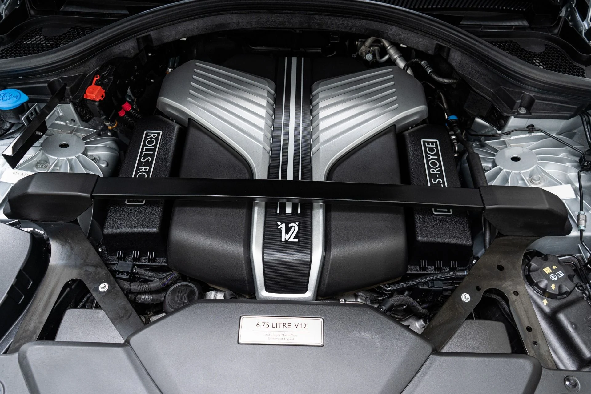mph011_1905231292_Used_2023_Rolls_Royce_Cullinan_1792518070_021385c40c
