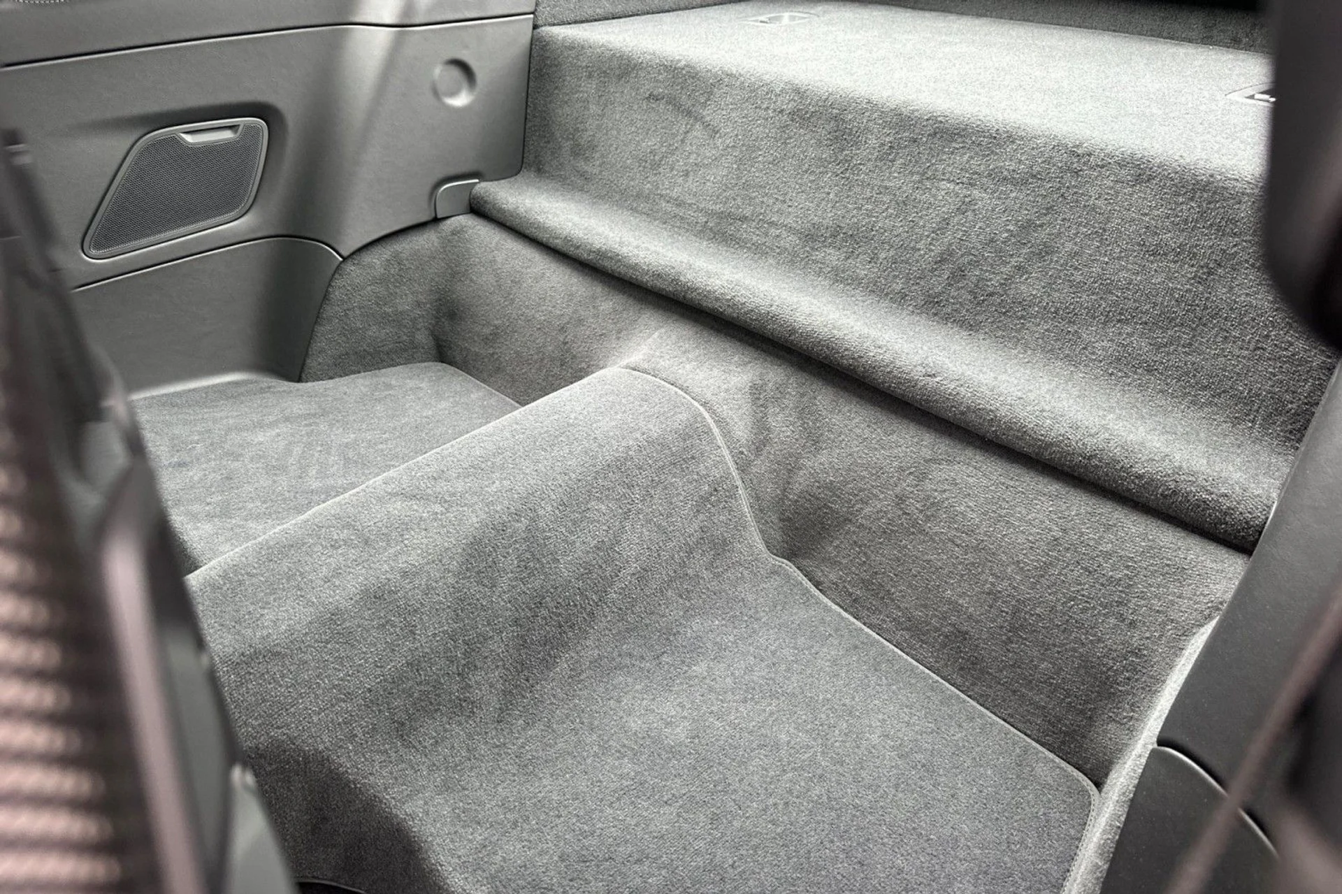 mph011_1910787998_0474d889aebd8706c2fe85f6c4b6a352_6038045d3e