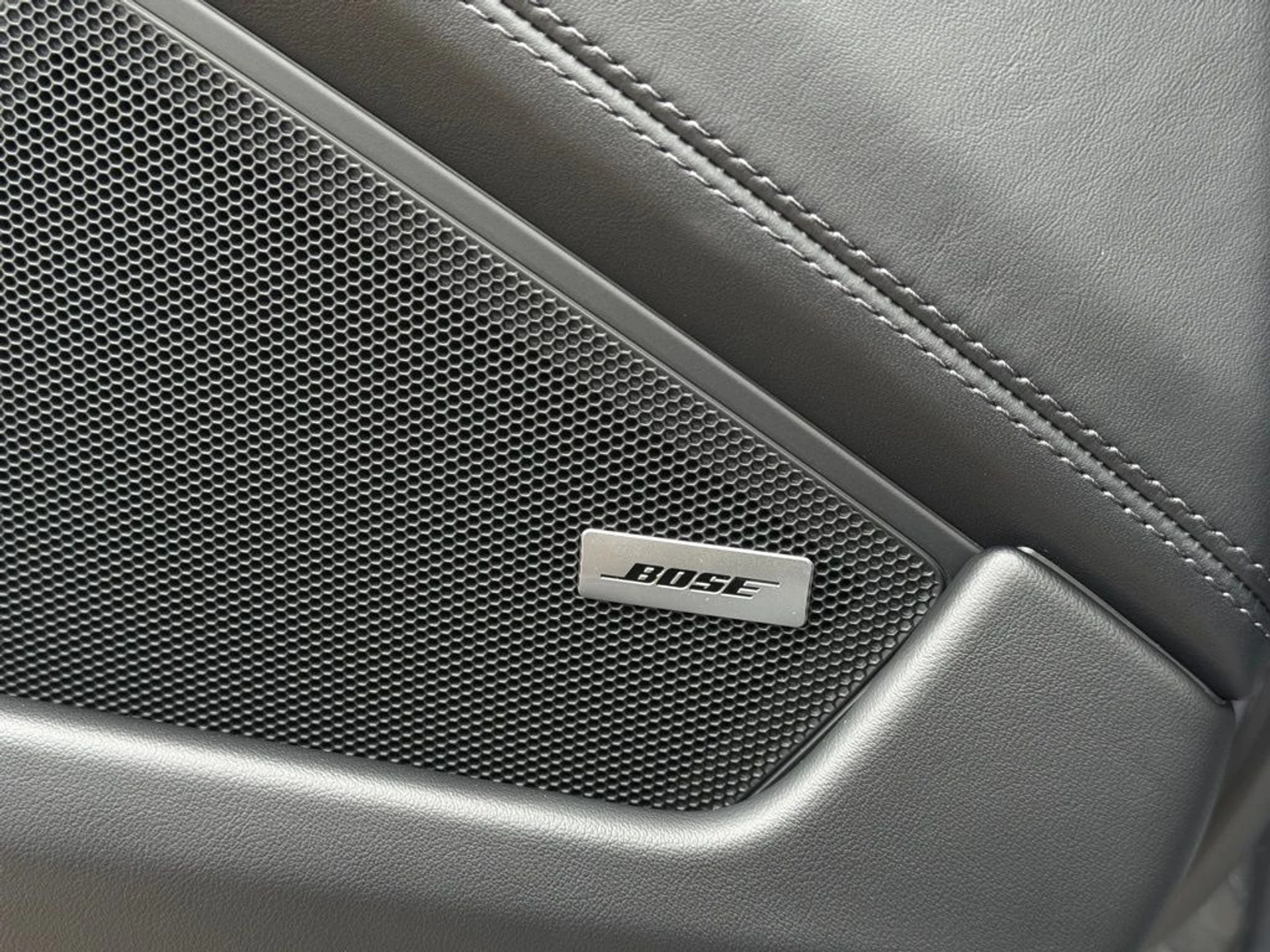 mph011_1914541851_7338bae7c04f9b8594d6b9a8b2e3b47c_2f46473c1c