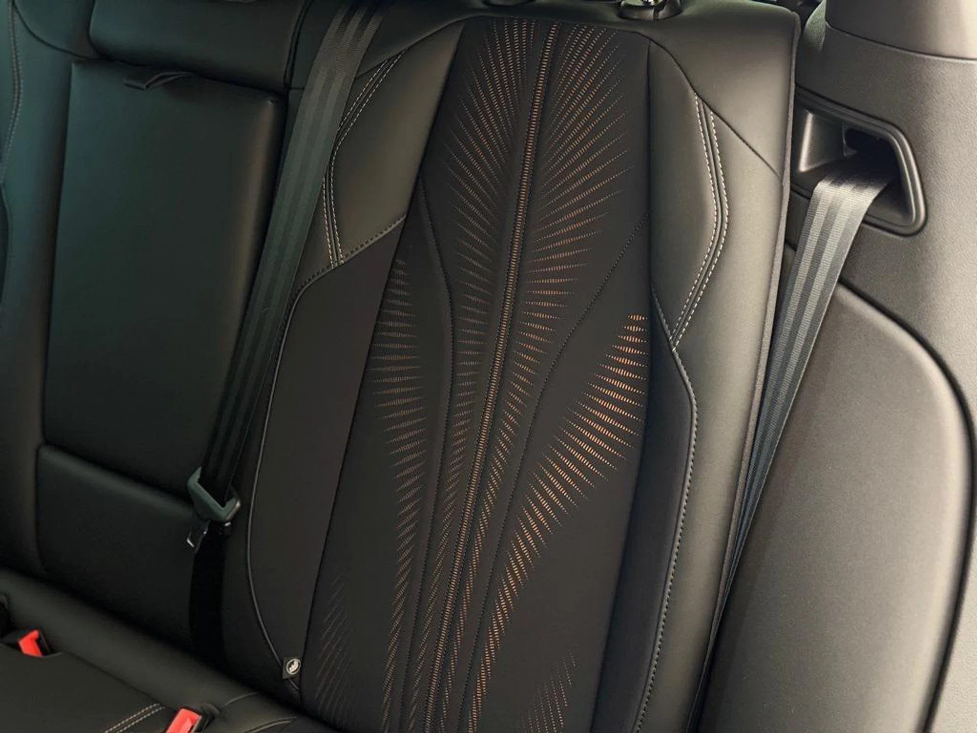 mph011_1914909674_m_BIB_9_JR_241zke_VE_Zca_P7ui_ZB_Ao_a26becf469