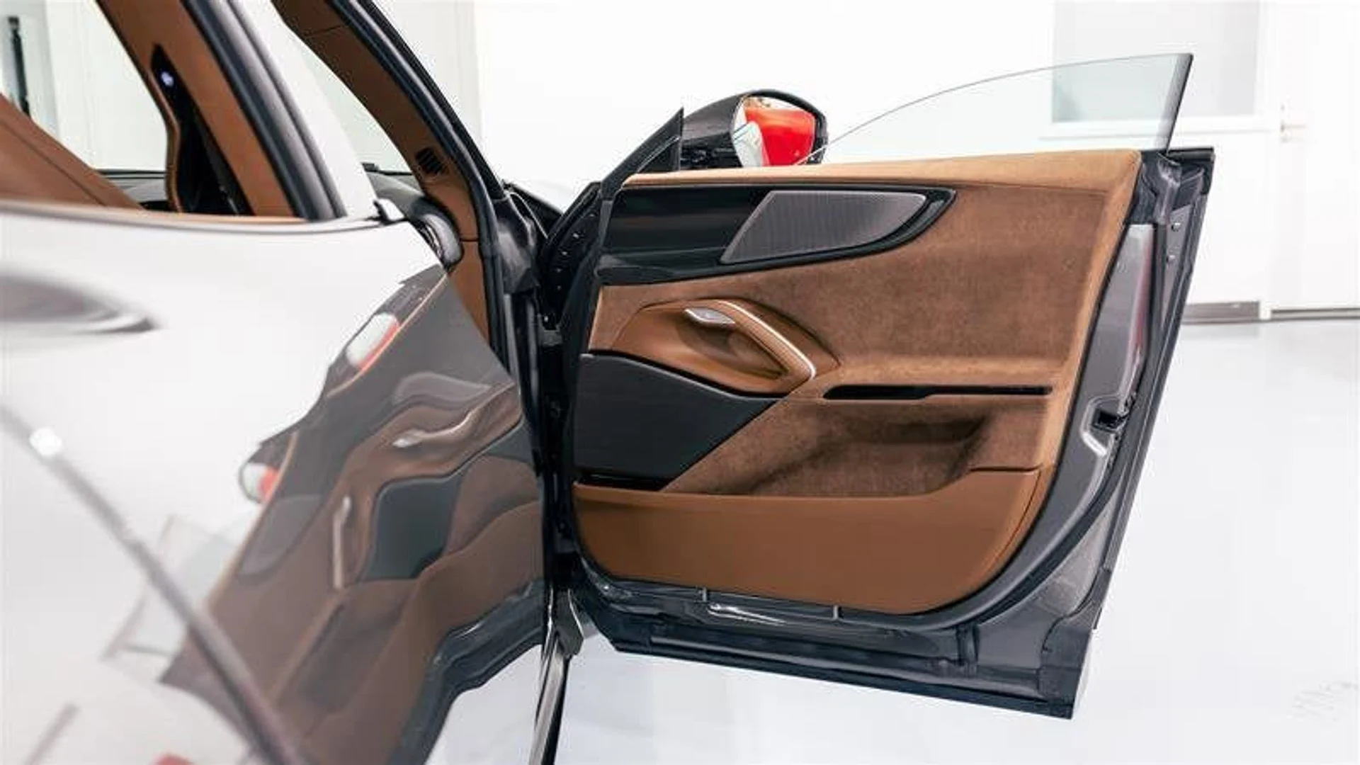 mph011_1916988171_640c5ce80ac84000a50237dd030de504_fde1940aa0