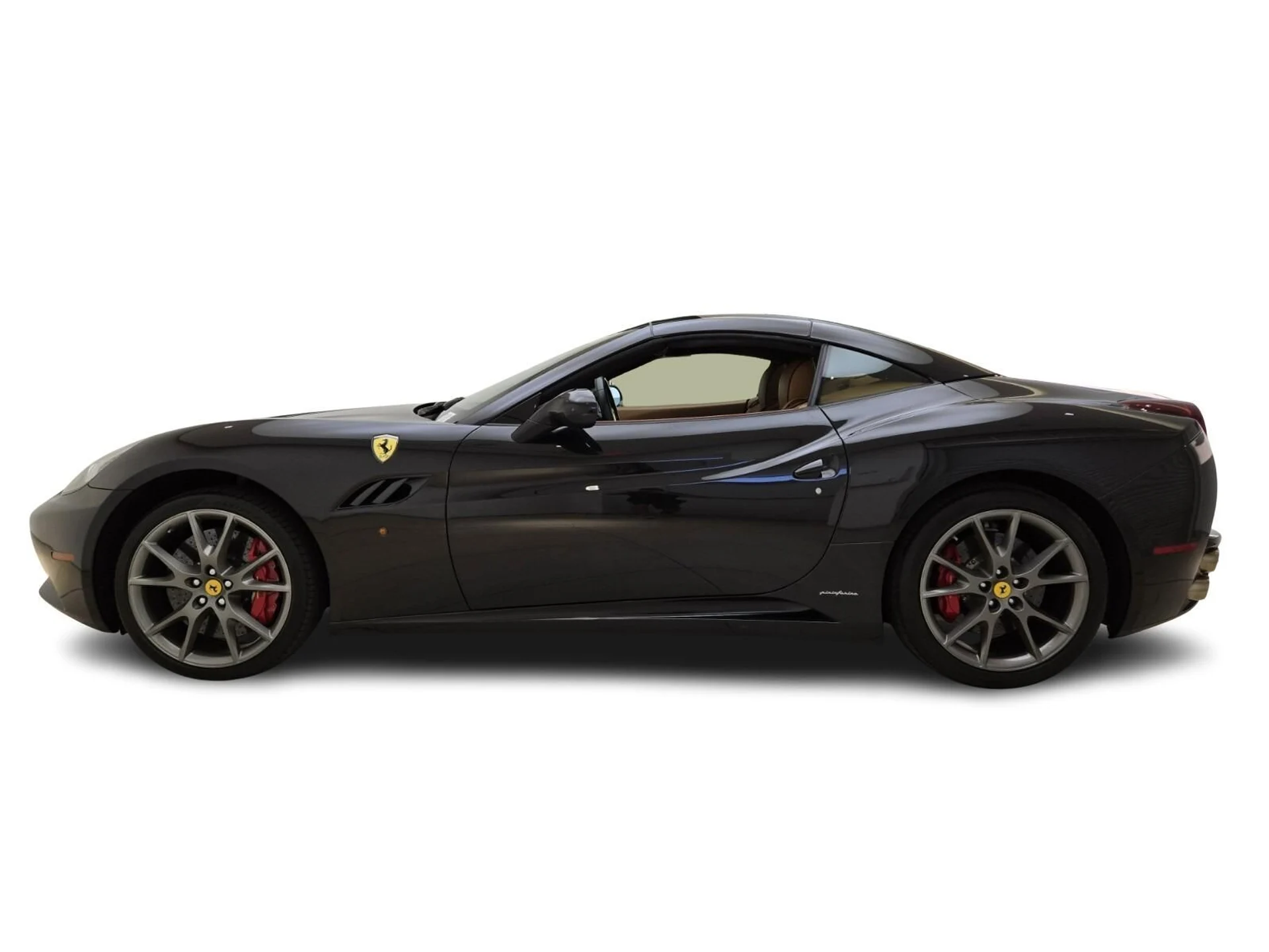 mph011_1920277142_Used_2012_Ferrari_California_1753249590_919ac986ab