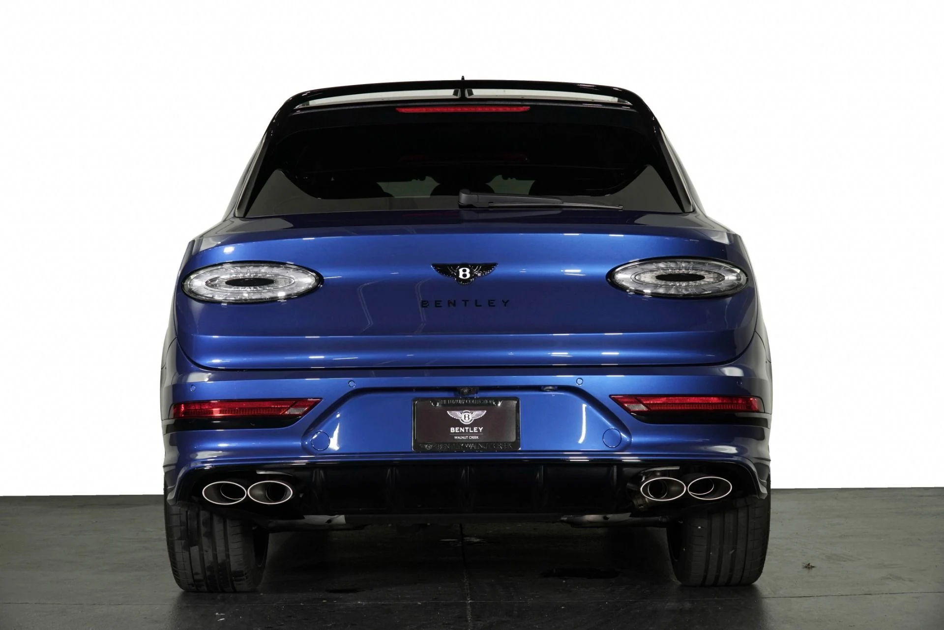 mph011_1923687675_New_2026_Bentley_Bentayga_Speed_1771893076_e72e1c9590