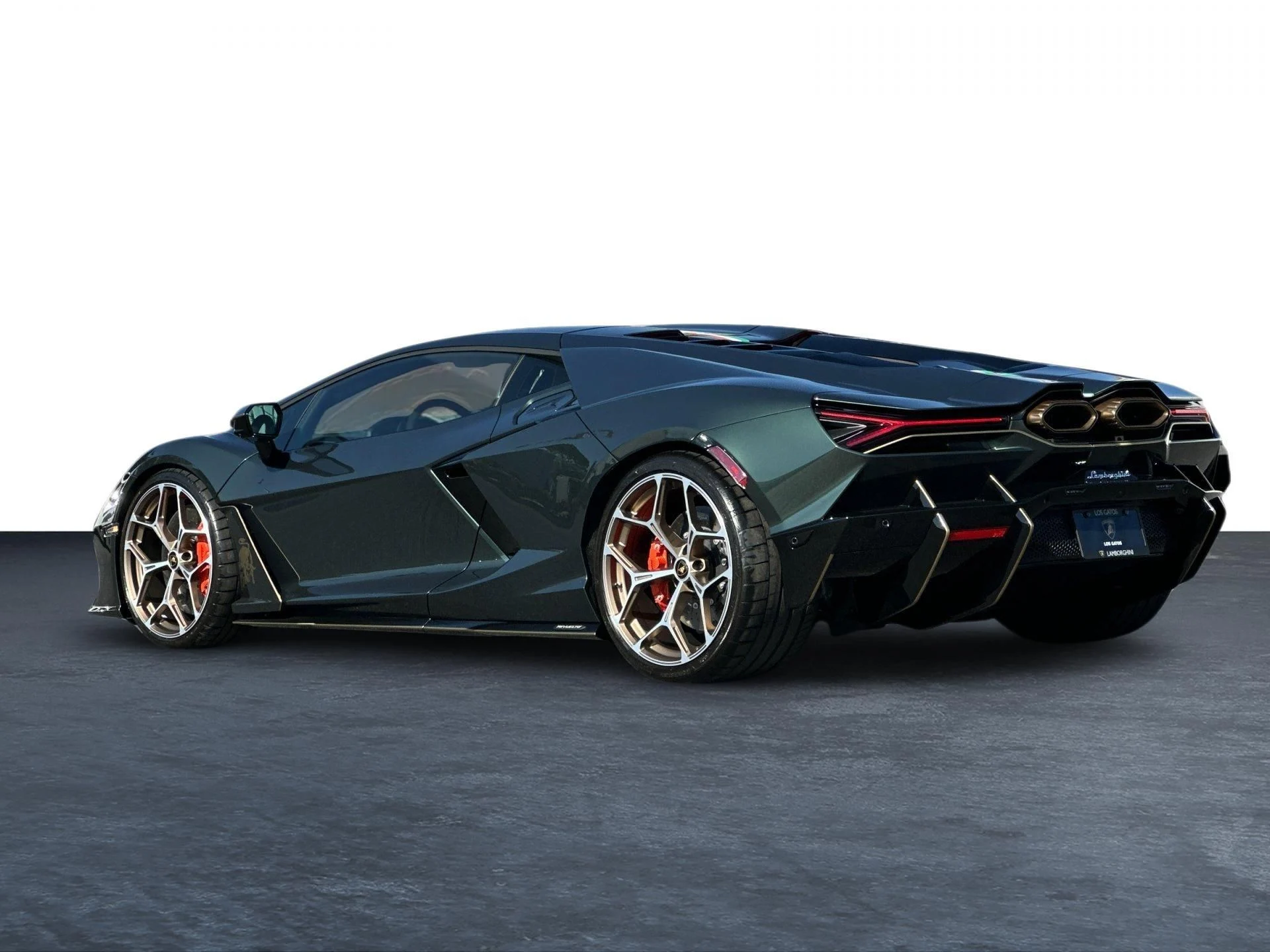 mph011_1940484983_Used_2024_Lamborghini_Revuelto_1756303820_5f7e33a0e5