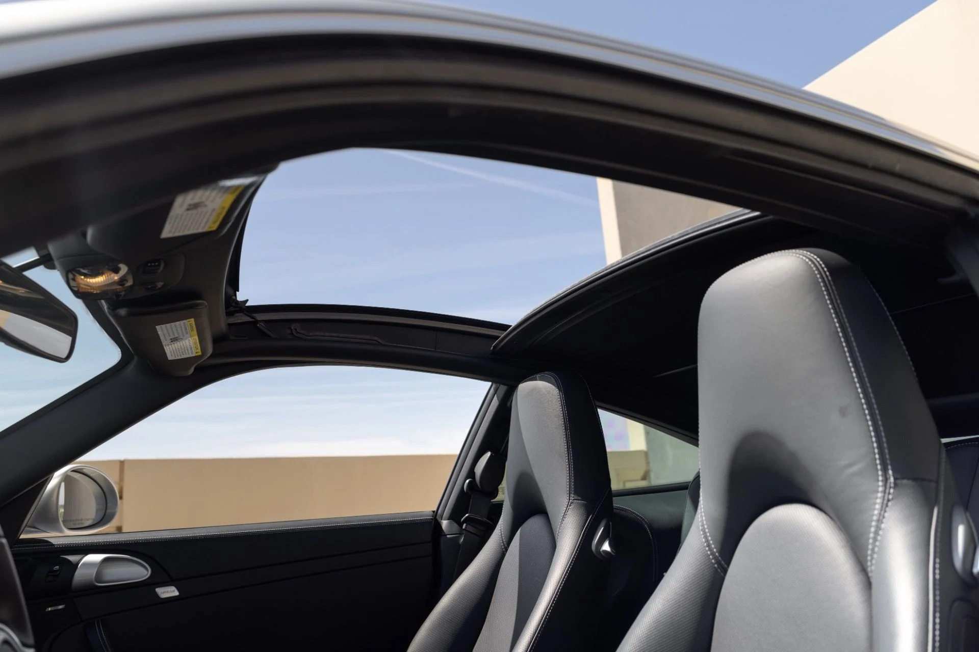 mph011_1940575984_Used_2010_Porsche_911_Targa_4_S_1775765317_bbb6477538