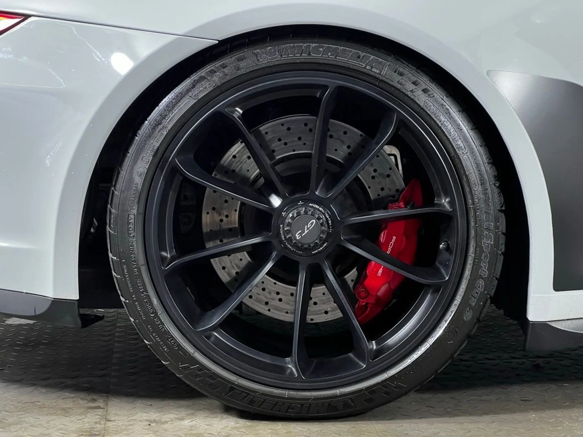 mph011_1949766110_e8519b862b4c34aa42775c68c7fc4624_d40ba65bf1