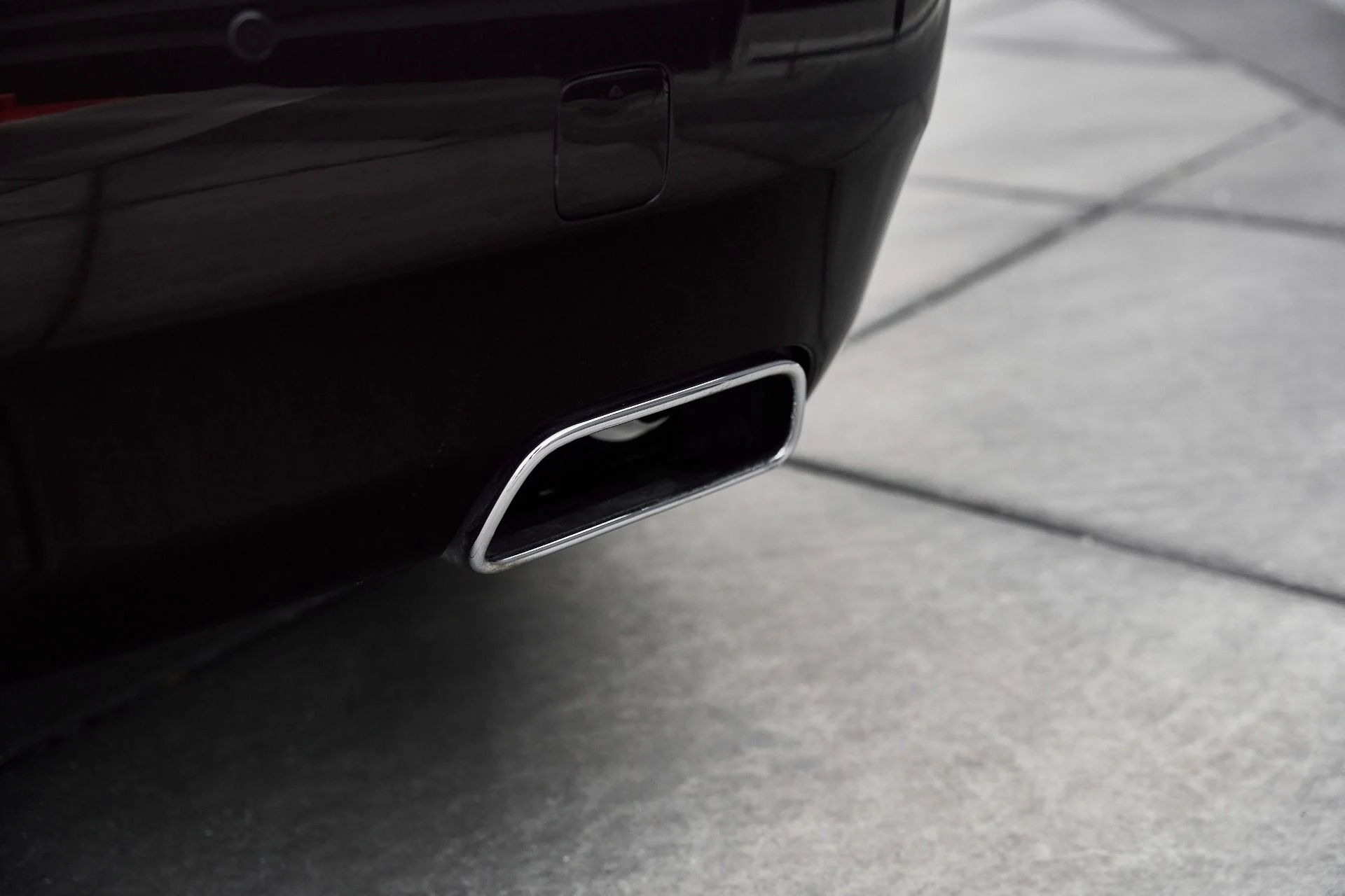 mph011_1952154482_Used_2014_Rolls_Royce_Wraith_Base_1767150944_028f4b7c87