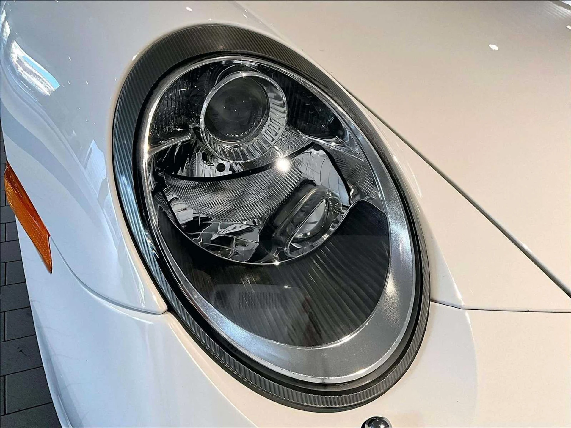 mph011_1952756607_dccb3f12b6223fd96aa3d71efd45108ax_a0933eec68