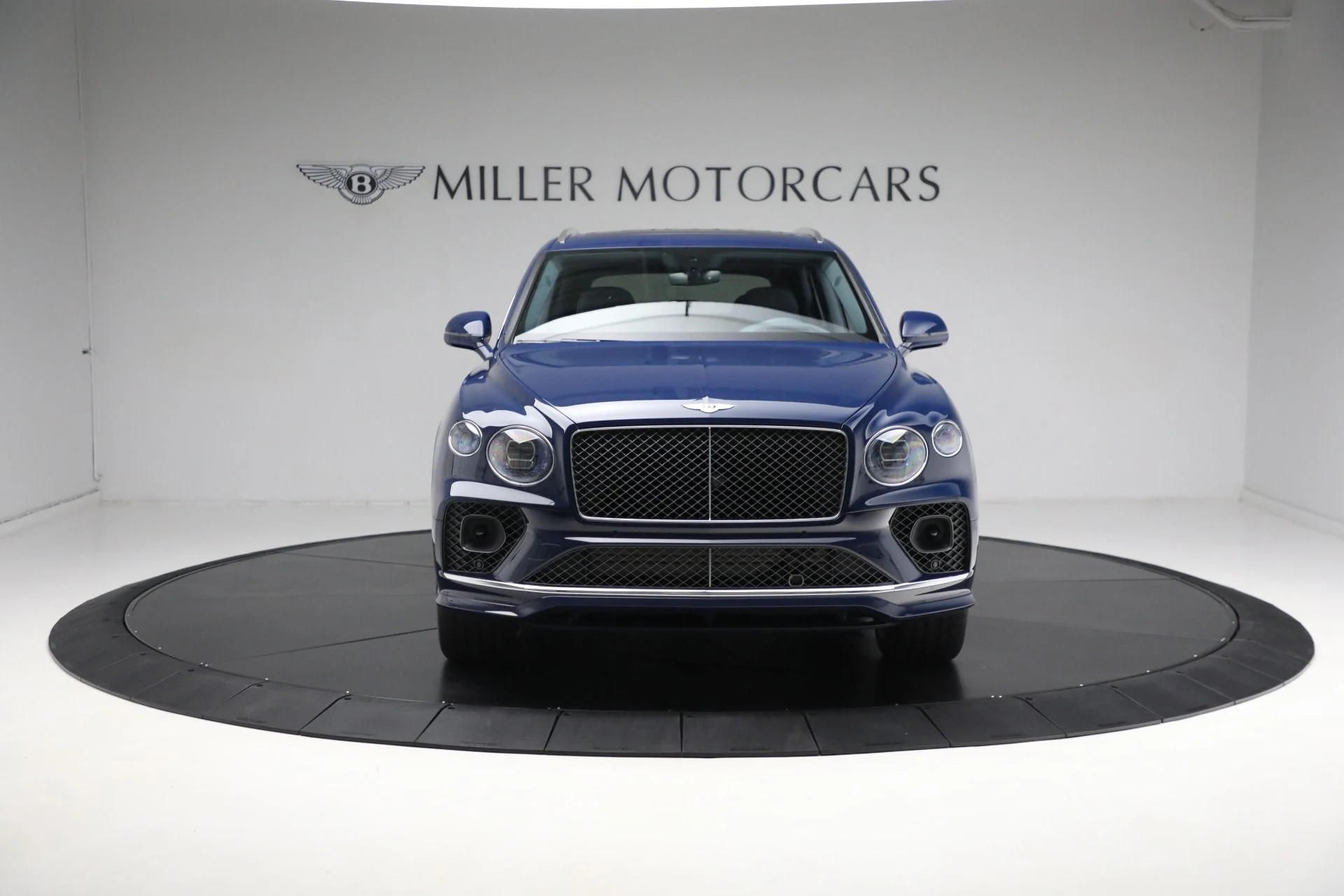 mph011_1956232404_Used_2023_Bentley_Bentayga_Speed_e4317ecf85