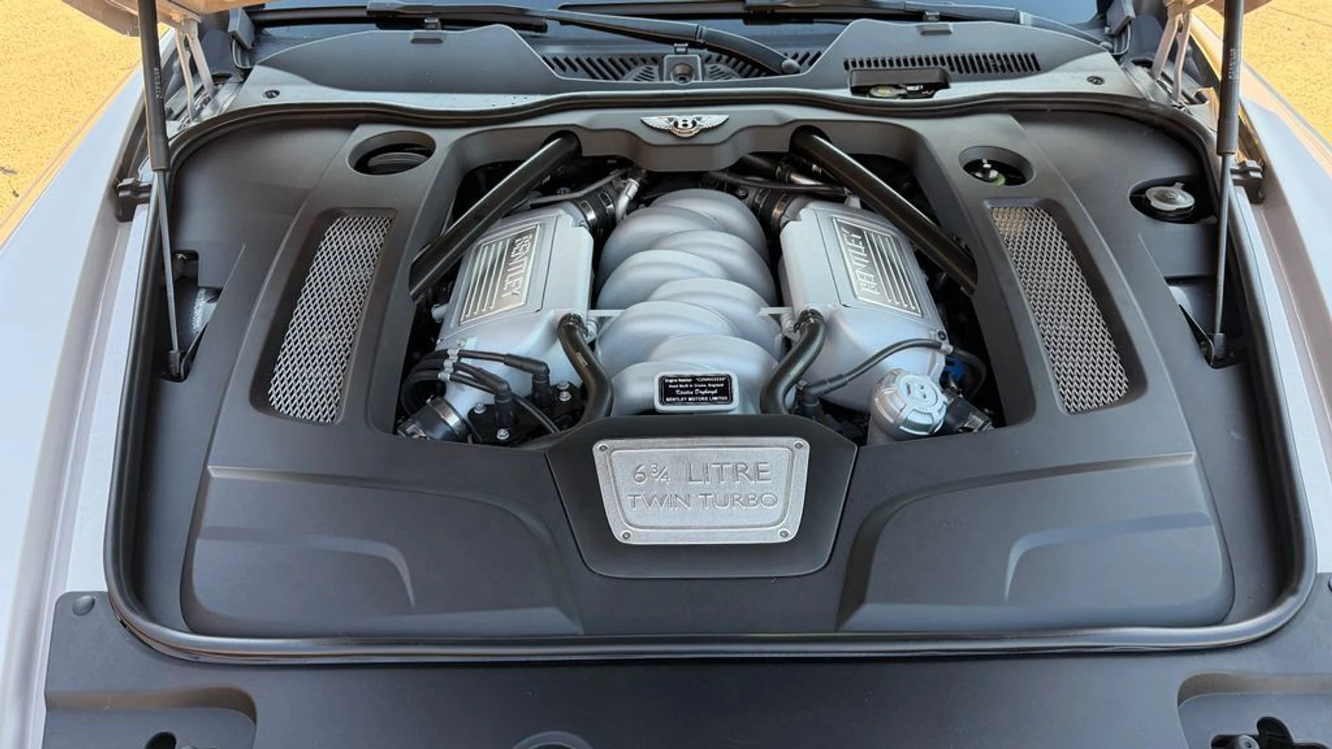 mph011_1957239291_35e364684dd04eb788b272b2261cea5b_489d69bb79