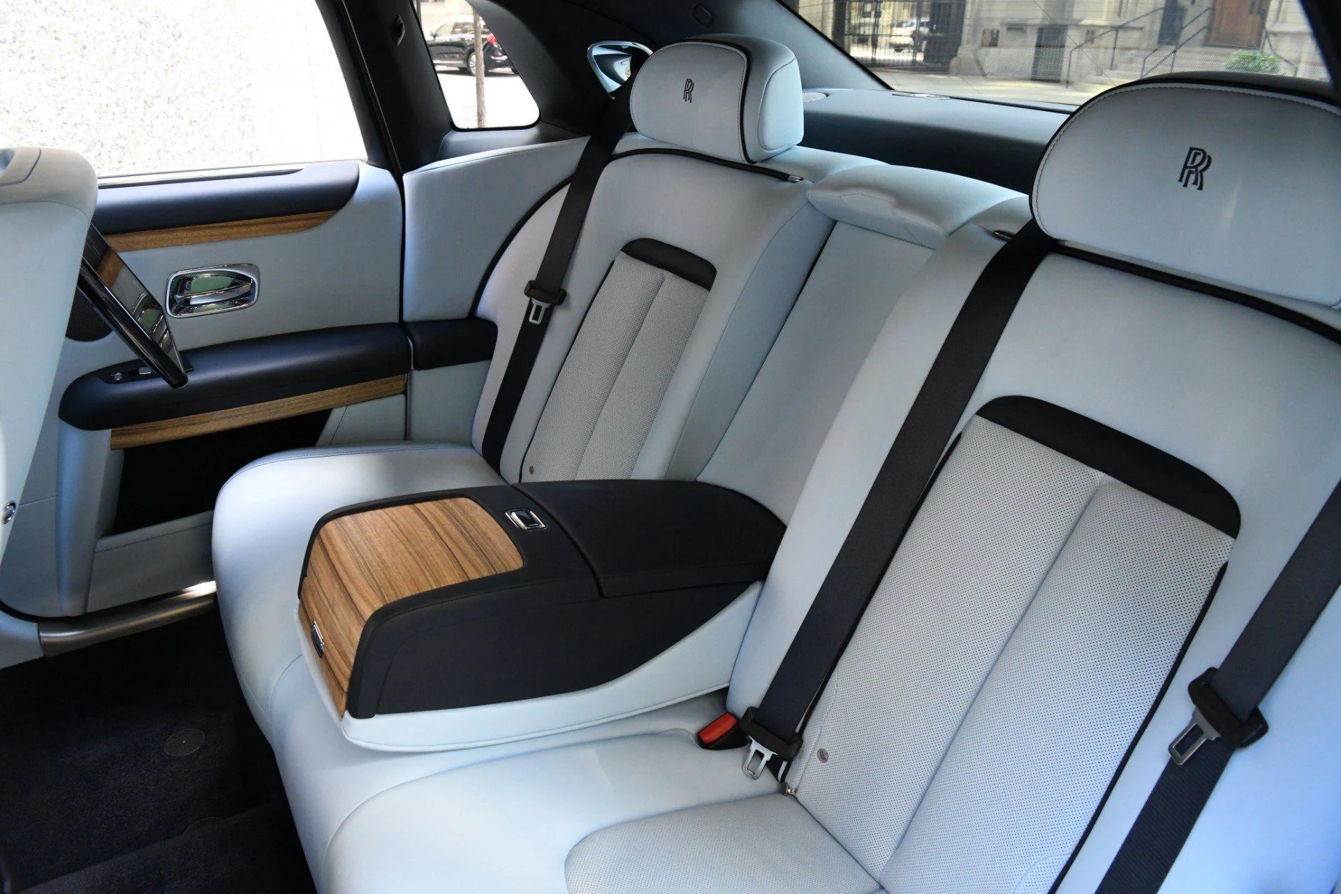 mph011_1966192499_5226635b3a354fb3a03b394ff06bb182_cbbbffa9bf