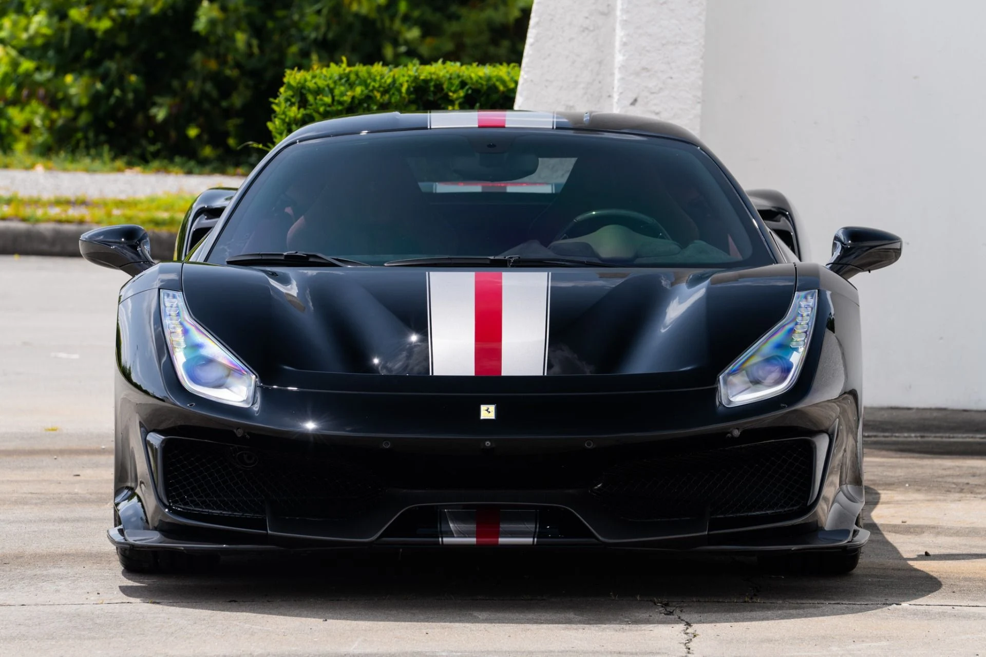 mph011_1969489405_Used_2020_Ferrari_488_Pista_1755714796_b258d96b3b