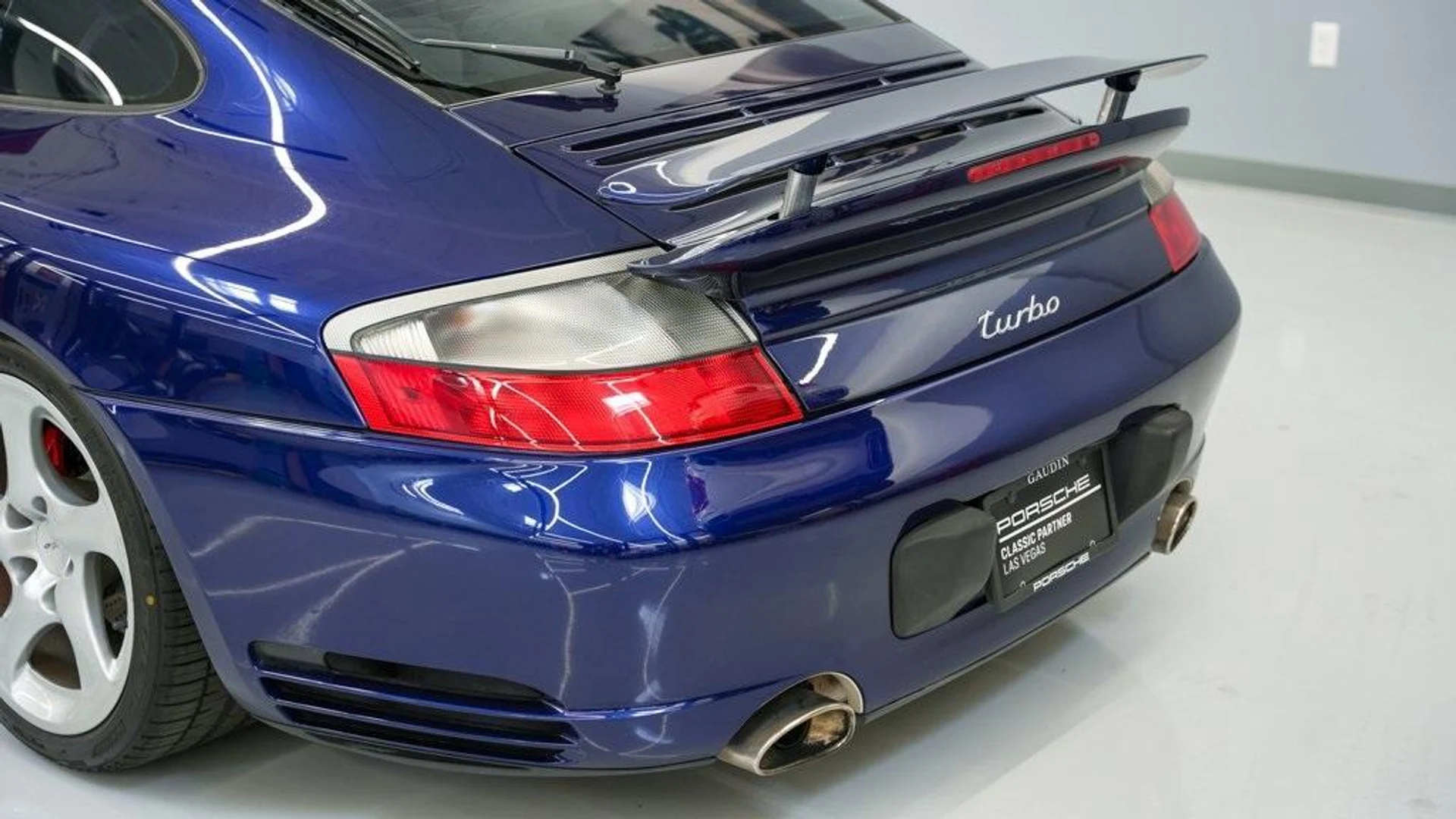 mph011_1988512308_j9_Bl0u_V_Vms_X_Znpzpv_E_Sqyy_D3g_0594c00b47