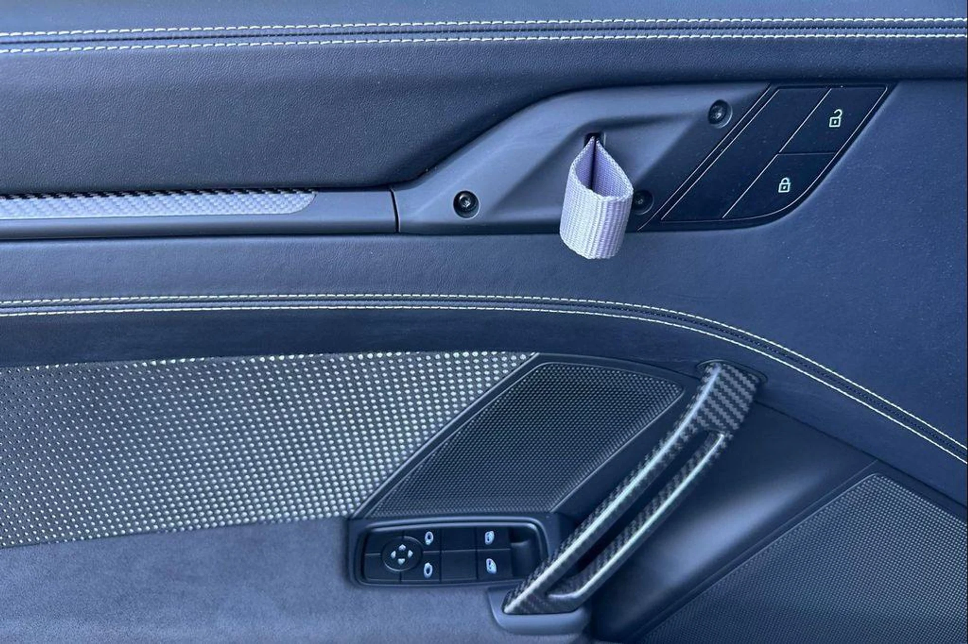 mph011_2002061732_Er9q_Wpz_W20j_Ffqcf_SY_Lz_L_Ww28to_5b16dfc867