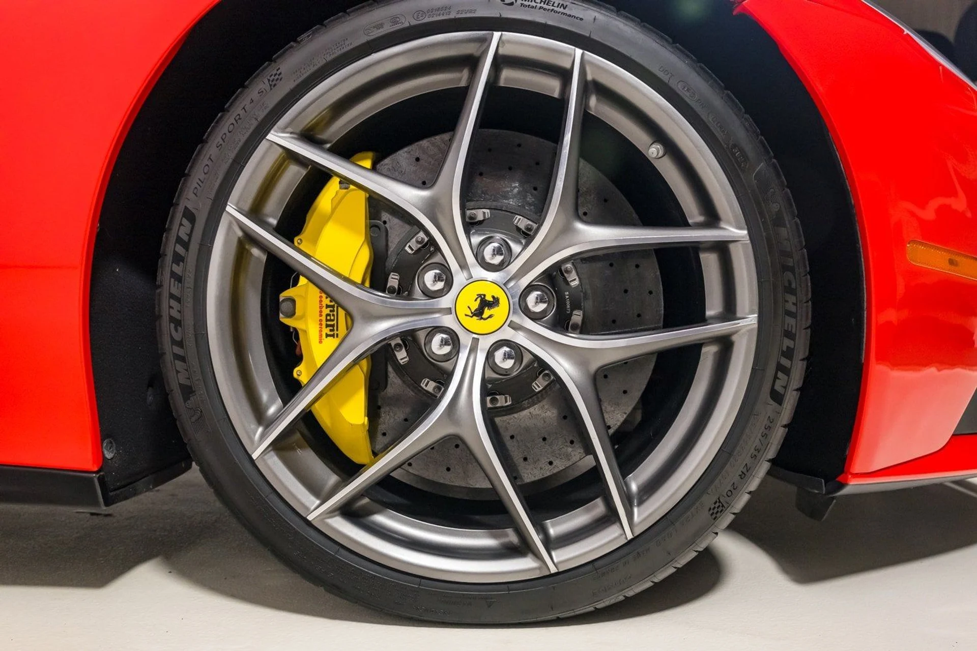 mph011_2003212272_4505acbbbd07445fbe307bfdb8bf3809_a01f51668a