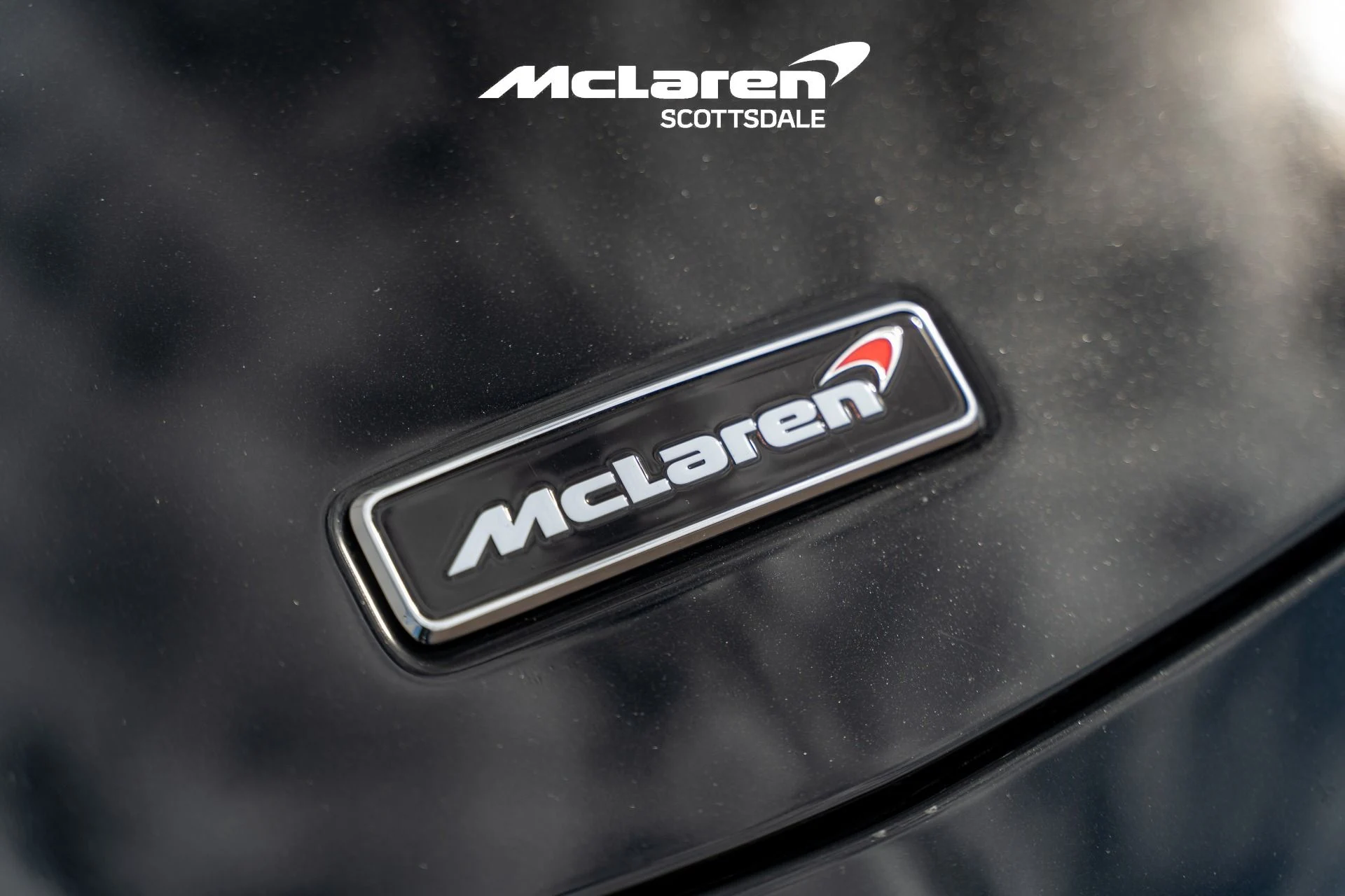 mph011_2004318880_Used_2016_MCLAREN_570_S_1756698807_29014c097f
