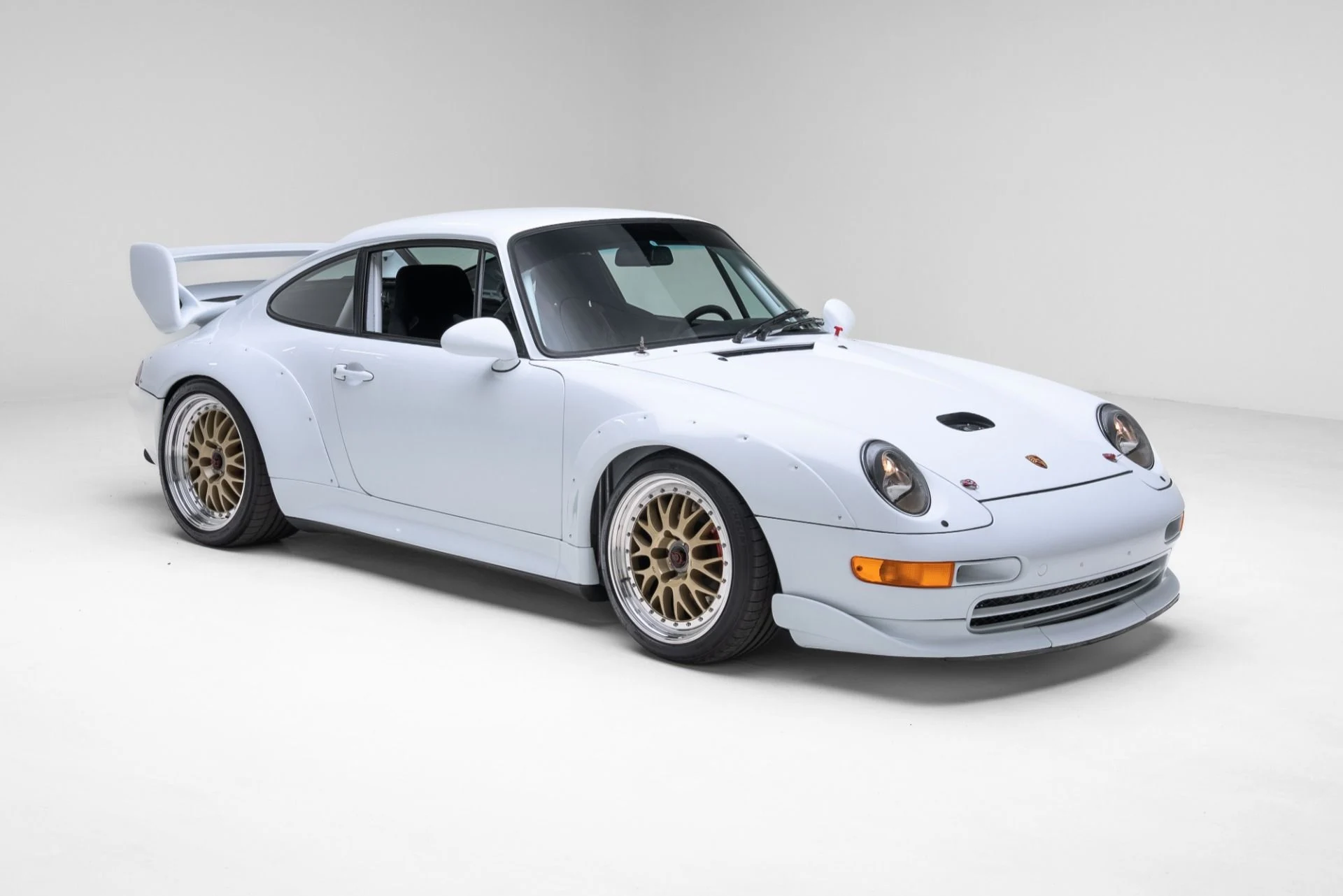 mph011_2010363296_Used_1997_Porsche_911_993_Cup_38_RSR_1773179300_2541f0db7e