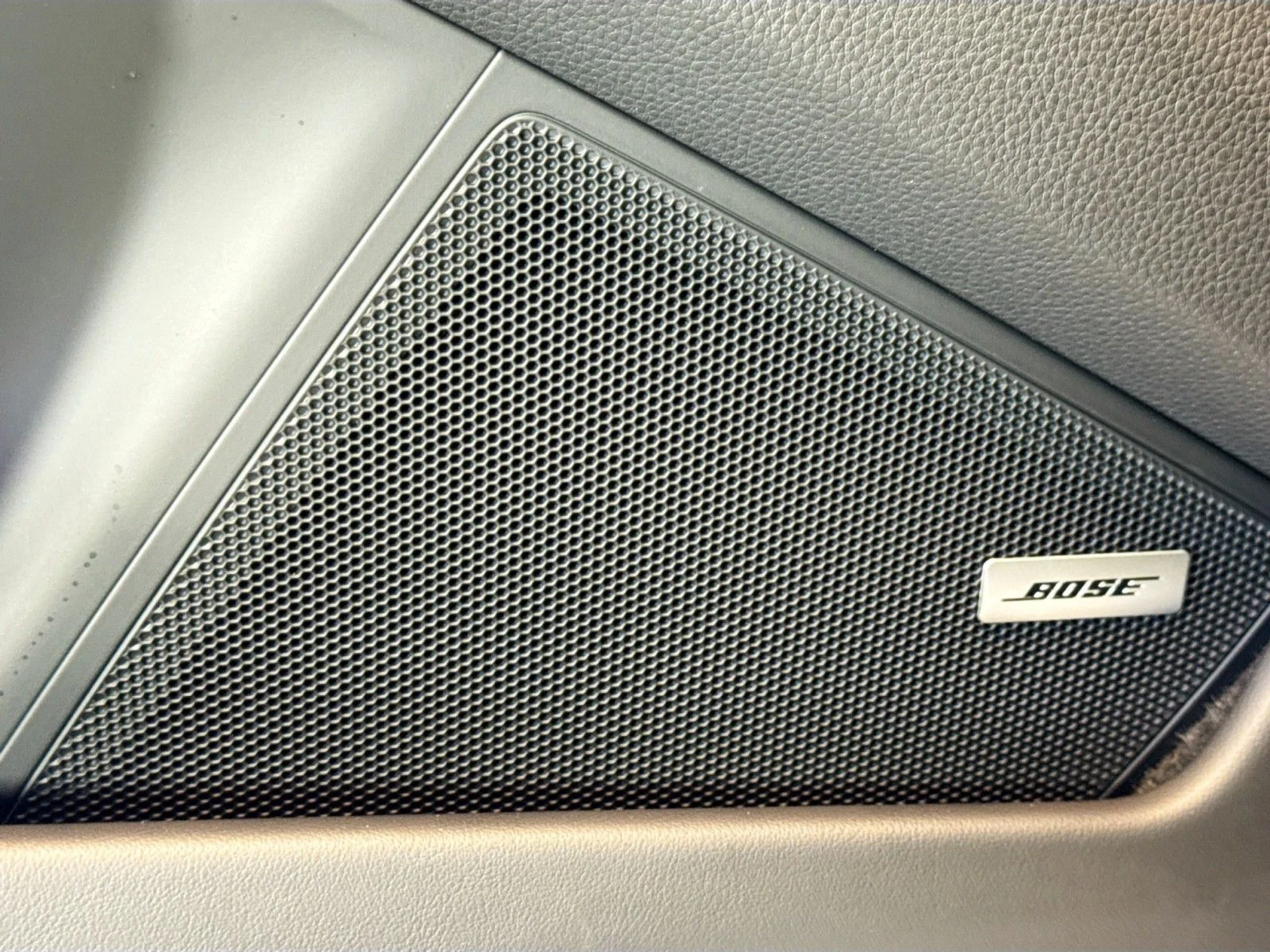 mph011_2011384766_1f7790bc5088b69287af29820f2c1fd3_6038625dea