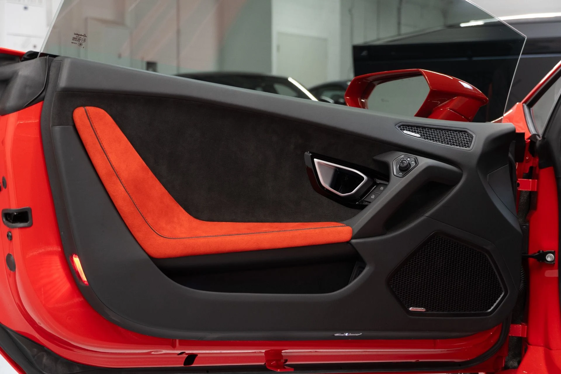 mph011_2012992803_Used_2020_Lamborghini_Huracan_EVO_1787867909_25978b6b18