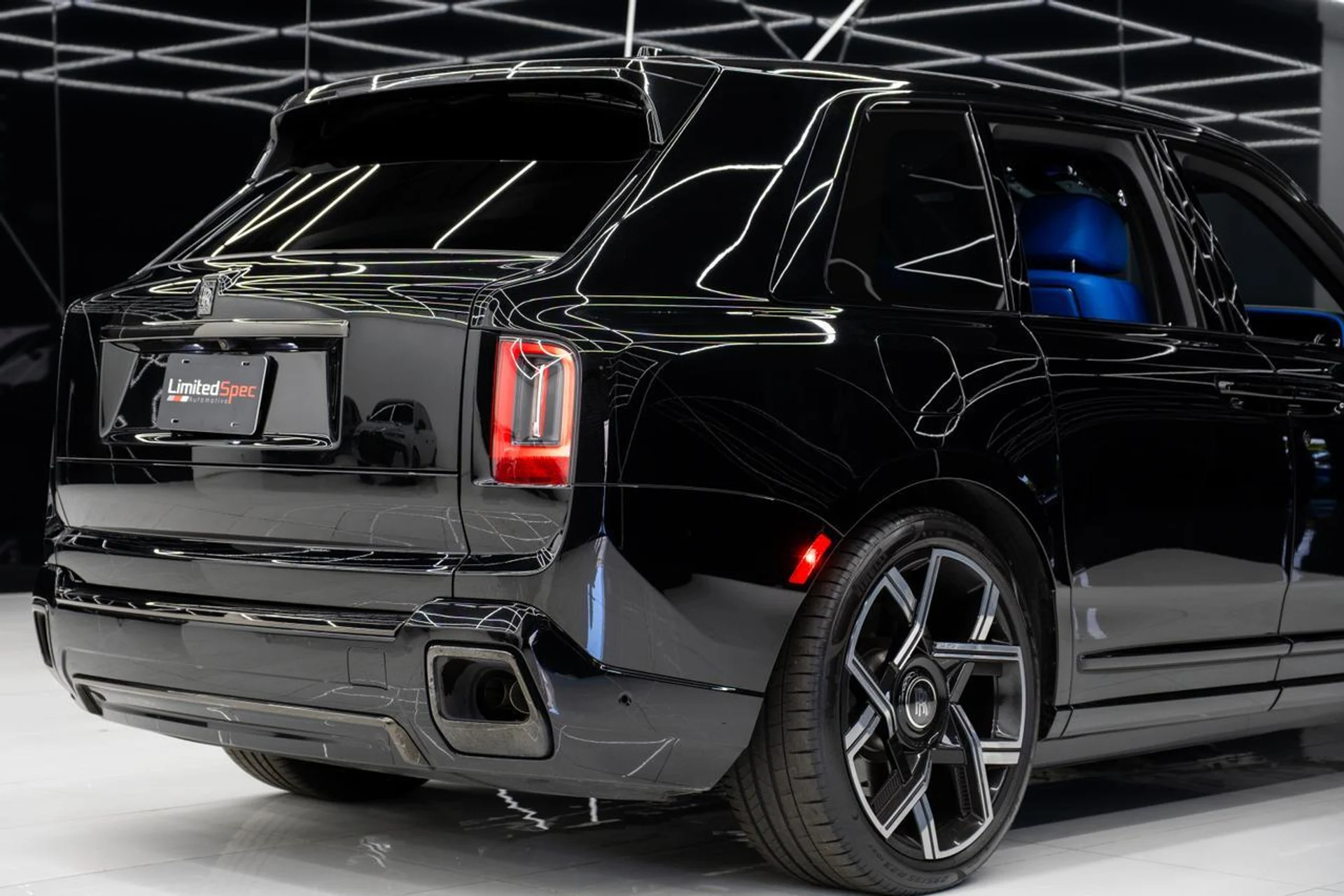 mph011_2017743717_054547fa86e87e725ed2ed47d0db4f24_e34aef4be8