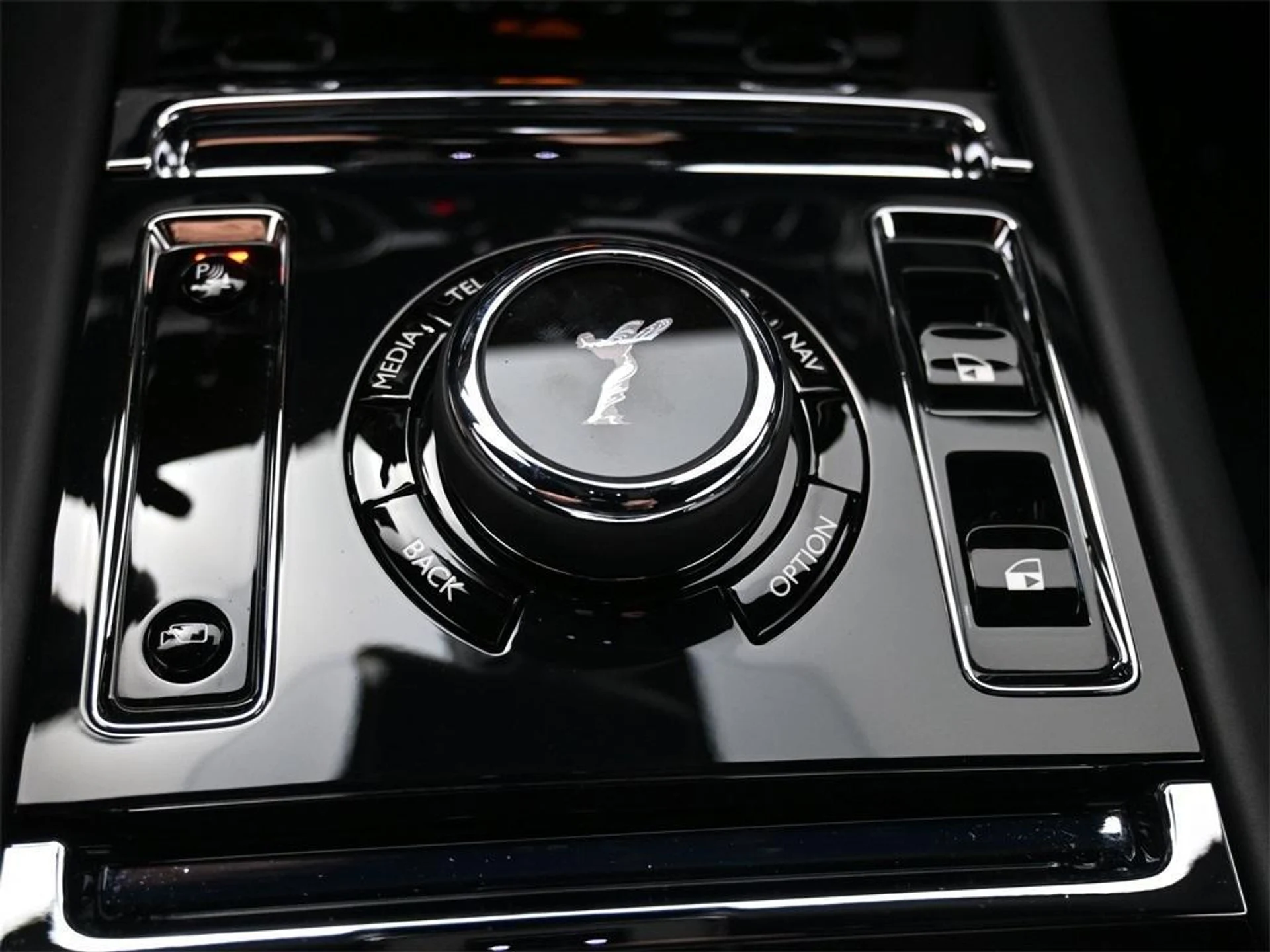 mph011_2028230533_2m_T2b_P_Ko_K5_R3p_NX_ib3w_Od8h_UV_8_fd65fa0b90