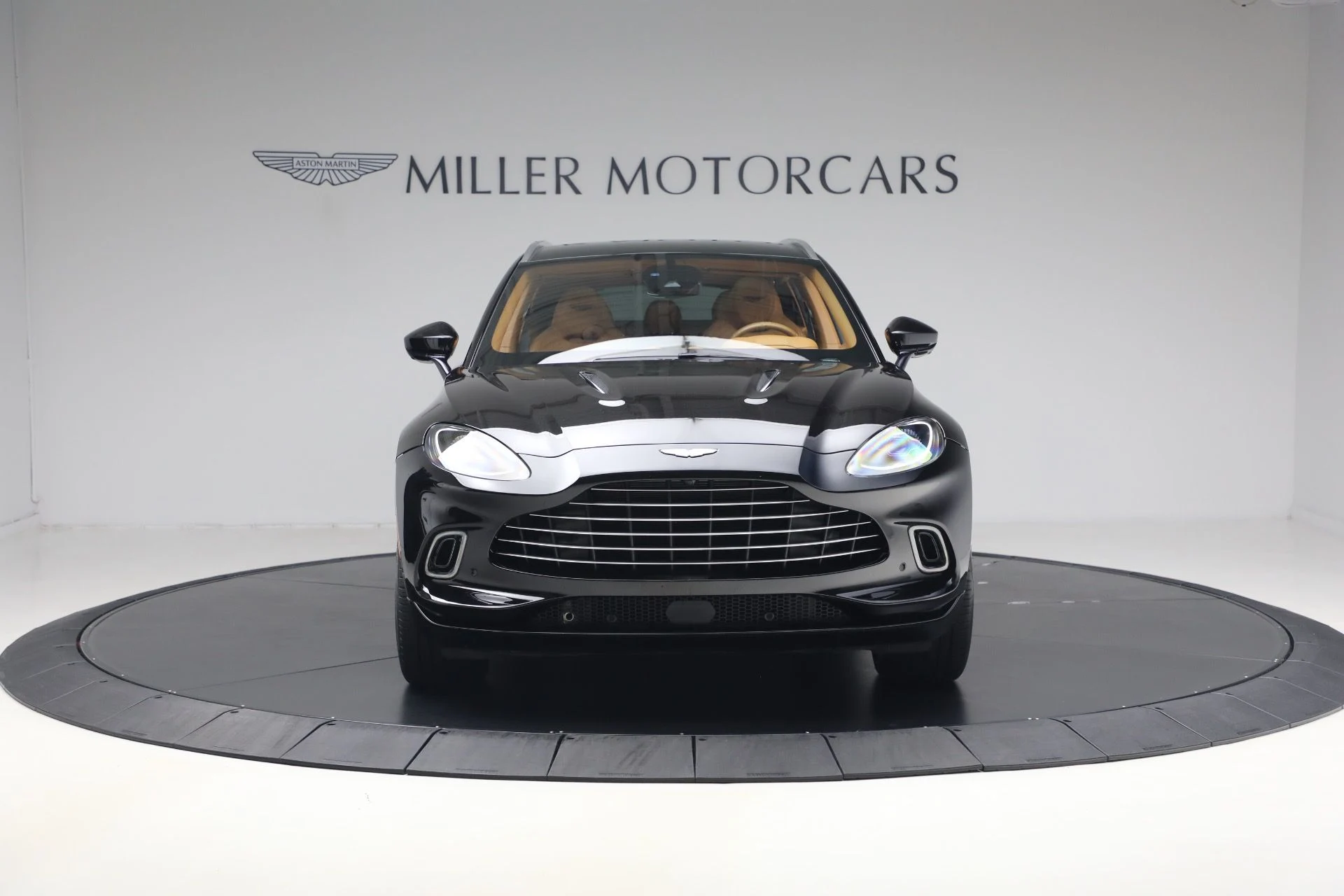 mph011_203042986_Used_2021_Aston_Martin_DBX_1784989752_bd87bbf293