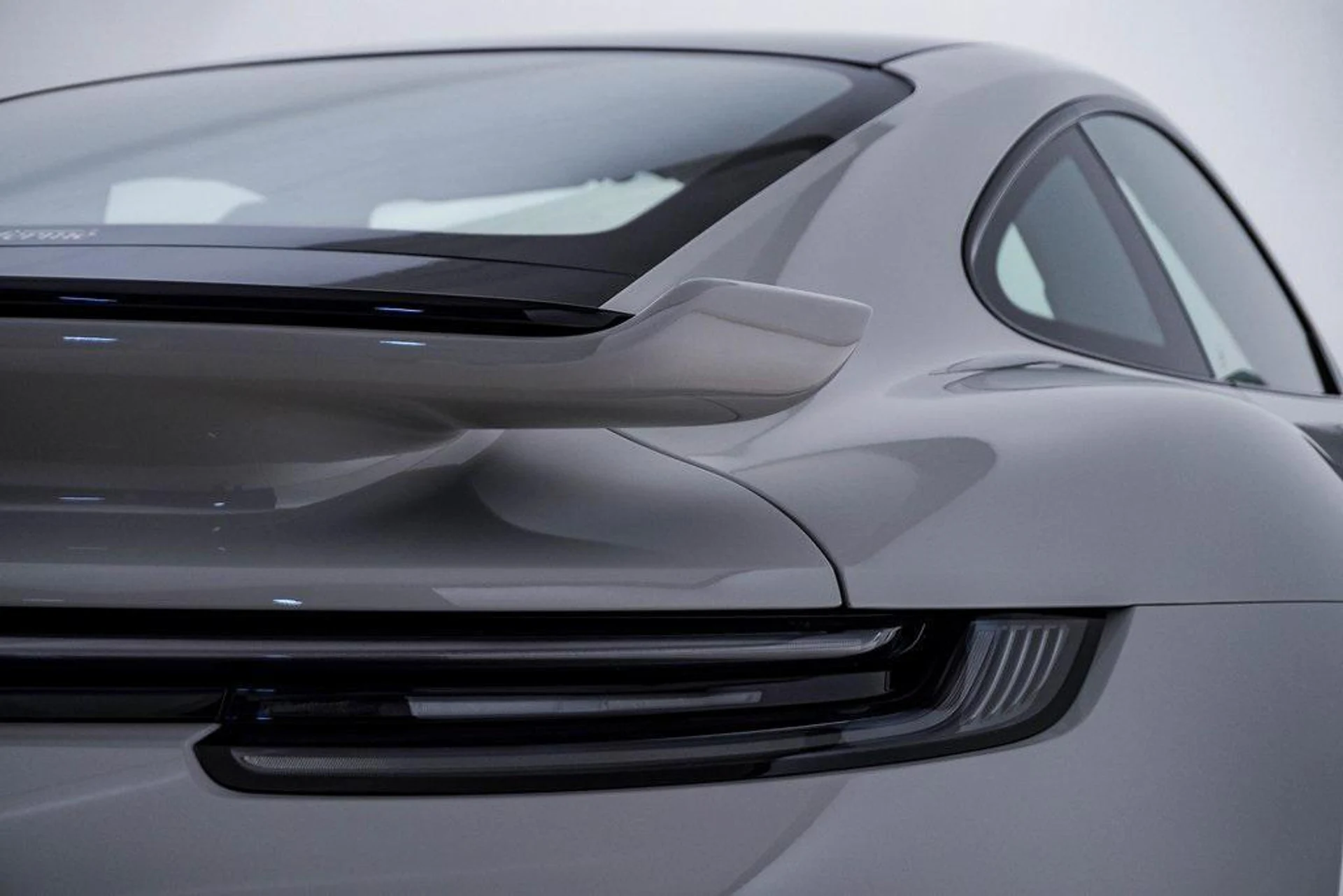 mph011_2040153495_r_UC_8r3jvj_Sh_Cg_Vtxw_F_Gi7sr_UI_Ms_4c37403da8