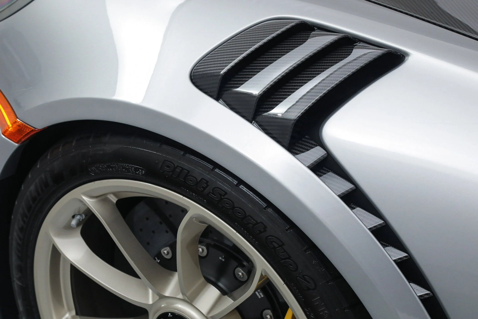 mph011_2042512776_aae33e0543ae30895b46b4aff51e9fe3_4bf98ddf29