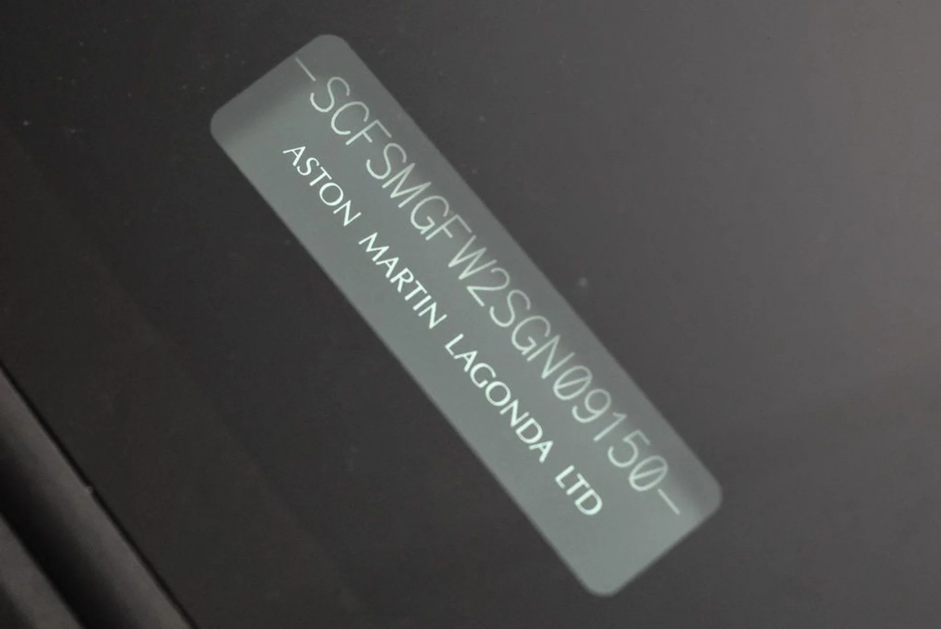 mph011_2042696807_14bvrikia7kqurxq9x7k37pujjoj_64854924b3