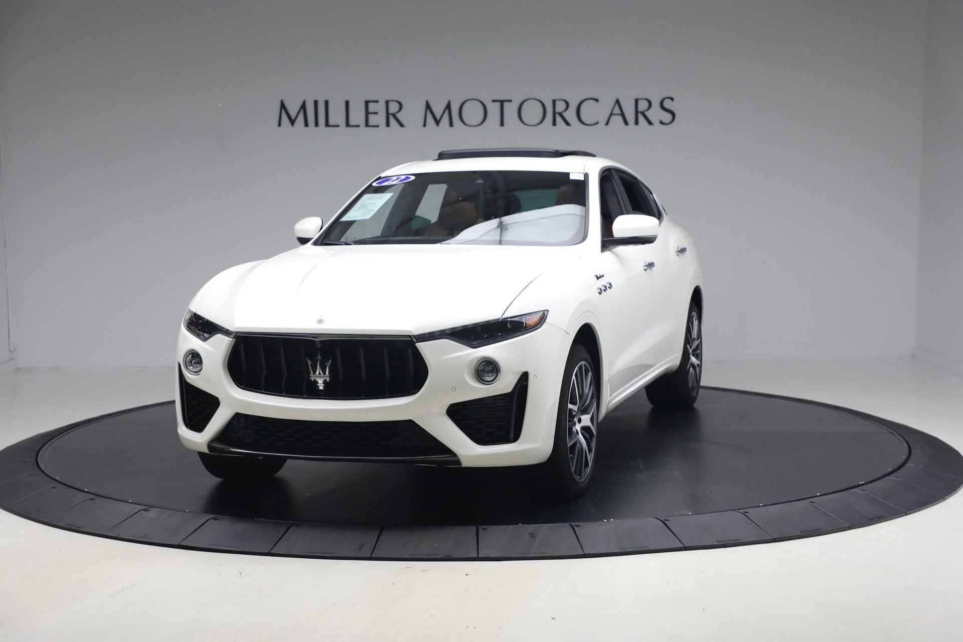 mph011_2045333793_Used_2022_Maserati_Levante_Modena_1765059797_51d8f48b32