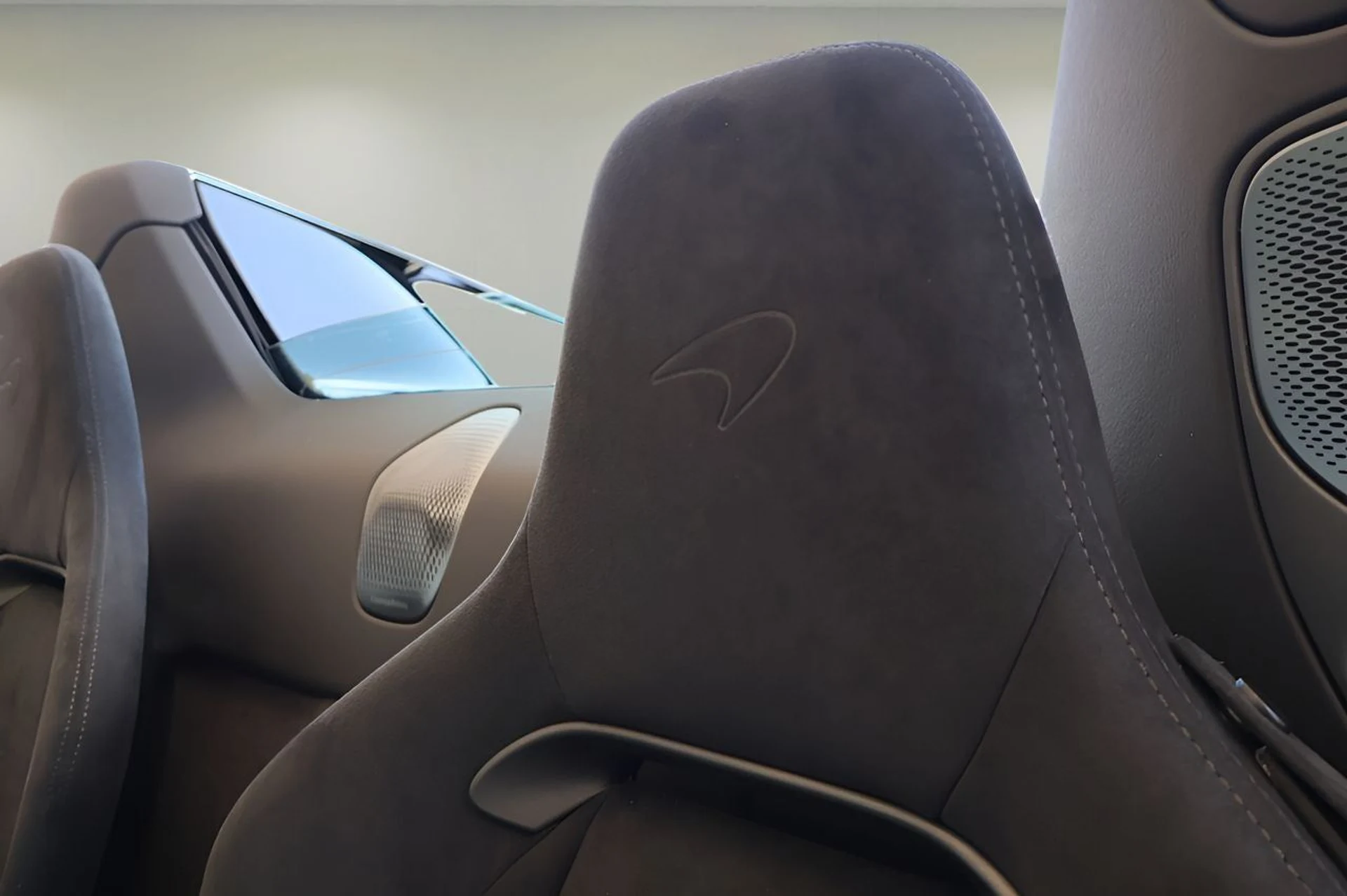 mph011_2045337668_12_d0ce1e9d2d