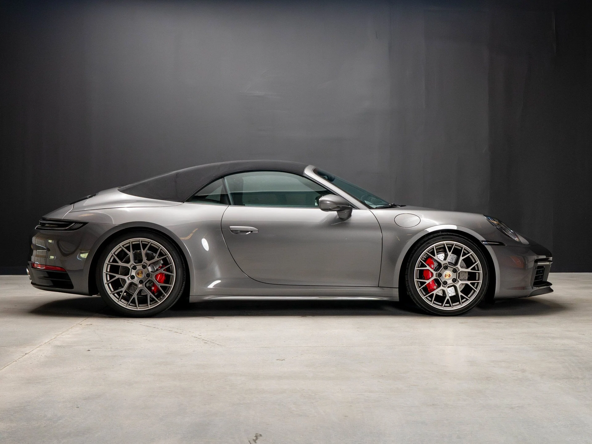 mph011_2052836990_22e9057971c558a89d9ab4373ad0daa6x_d103fff99d