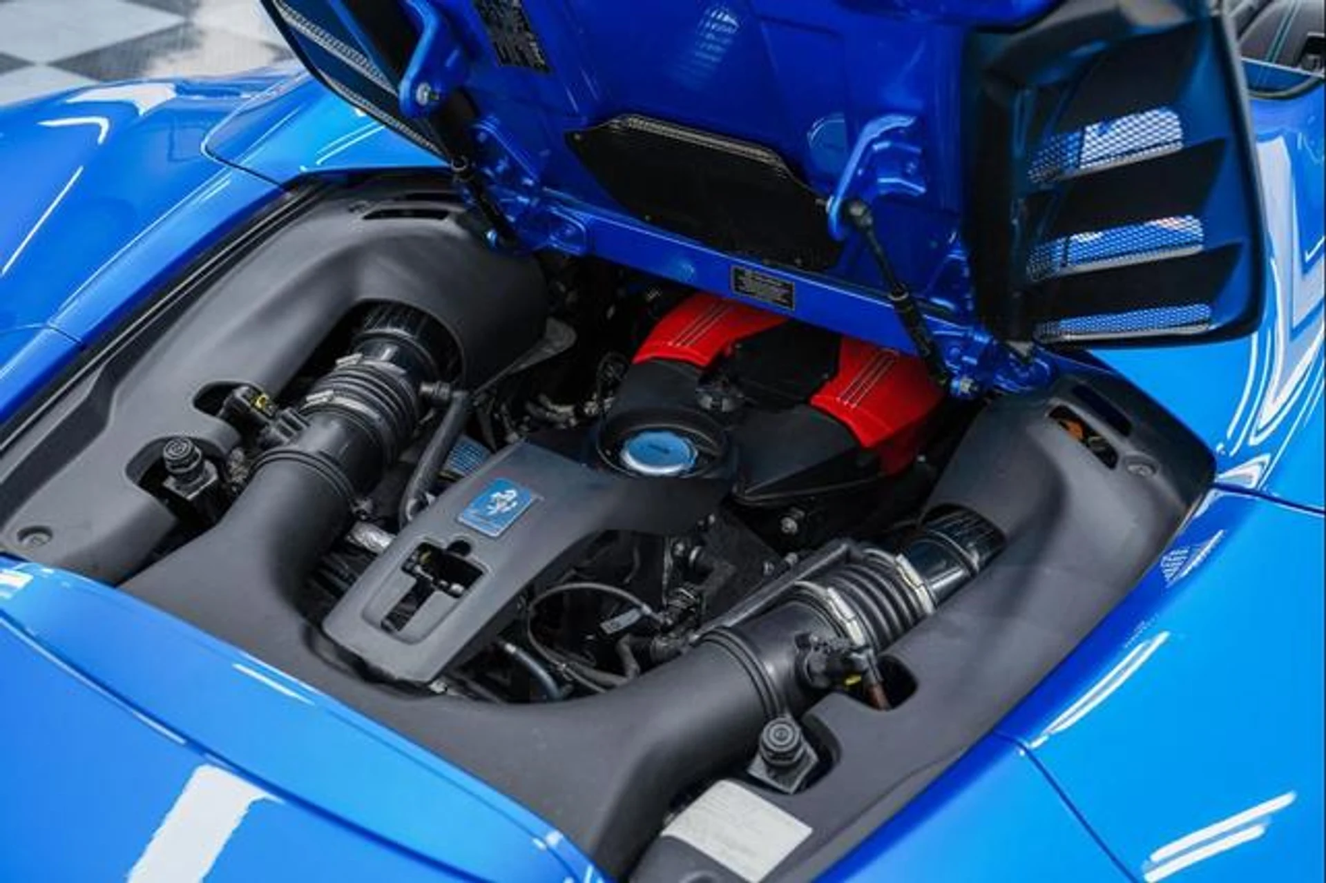 mph011_2053892167_x1v_Ewagxl_B0y7m_Is_Uzo1k_J8iz0w_7f1c487796