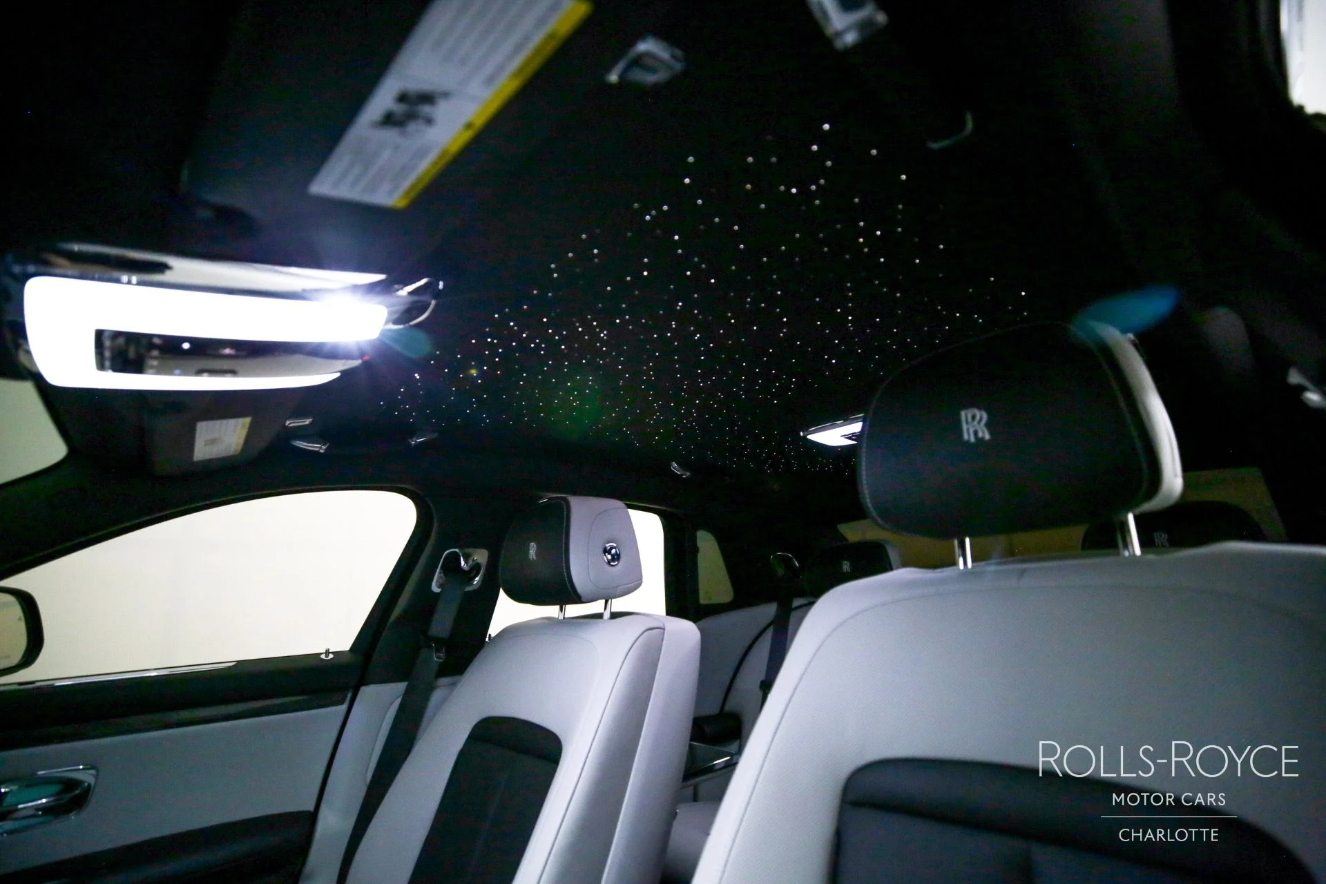 mph011_2054980868_Used_2022_Rolls_Royce_Black_Badge_Ghost_1713469373_188e7d5840