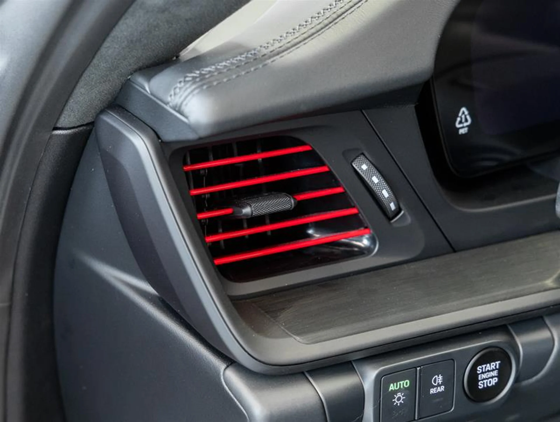 mph011_2054989754_11878762_1629522584_d0f327dc10