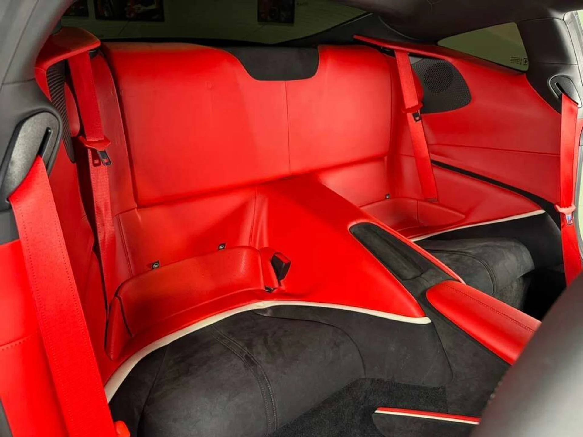 mph011_2063888596_2f98a4c0d8272e99175cbdc53c3a4150_ea1516616b