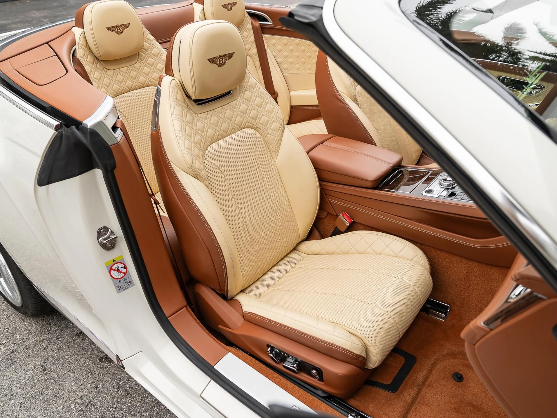 mph011_2068061636_Used_2021_Bentley_Continental_GT_V8_1773777869_75866bc1d2