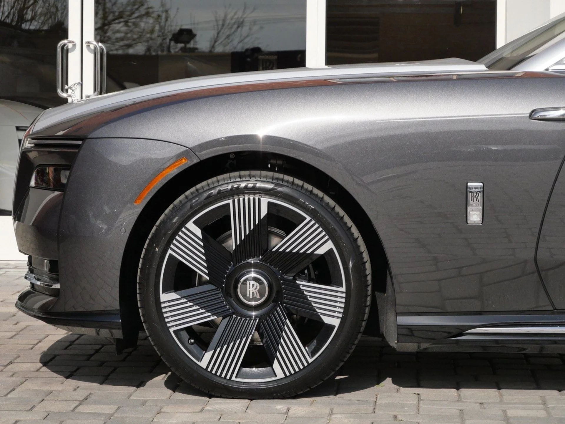 mph011_2069969384_e844ee2f969930fac9e7a311540a8569x_55df4032bc