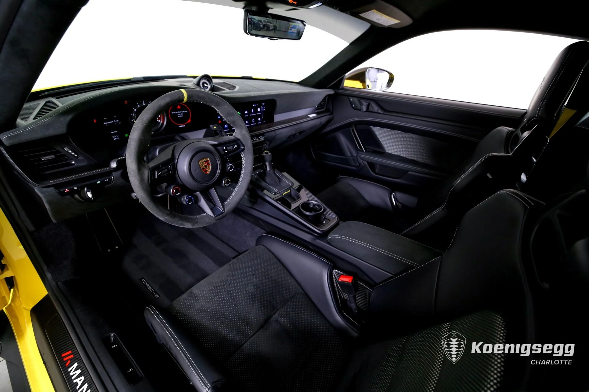 mph011_2074159620_Used_2024_Porsche_911_GT_3_RS_MANTHEY_1774641347_a1b22c2c7f