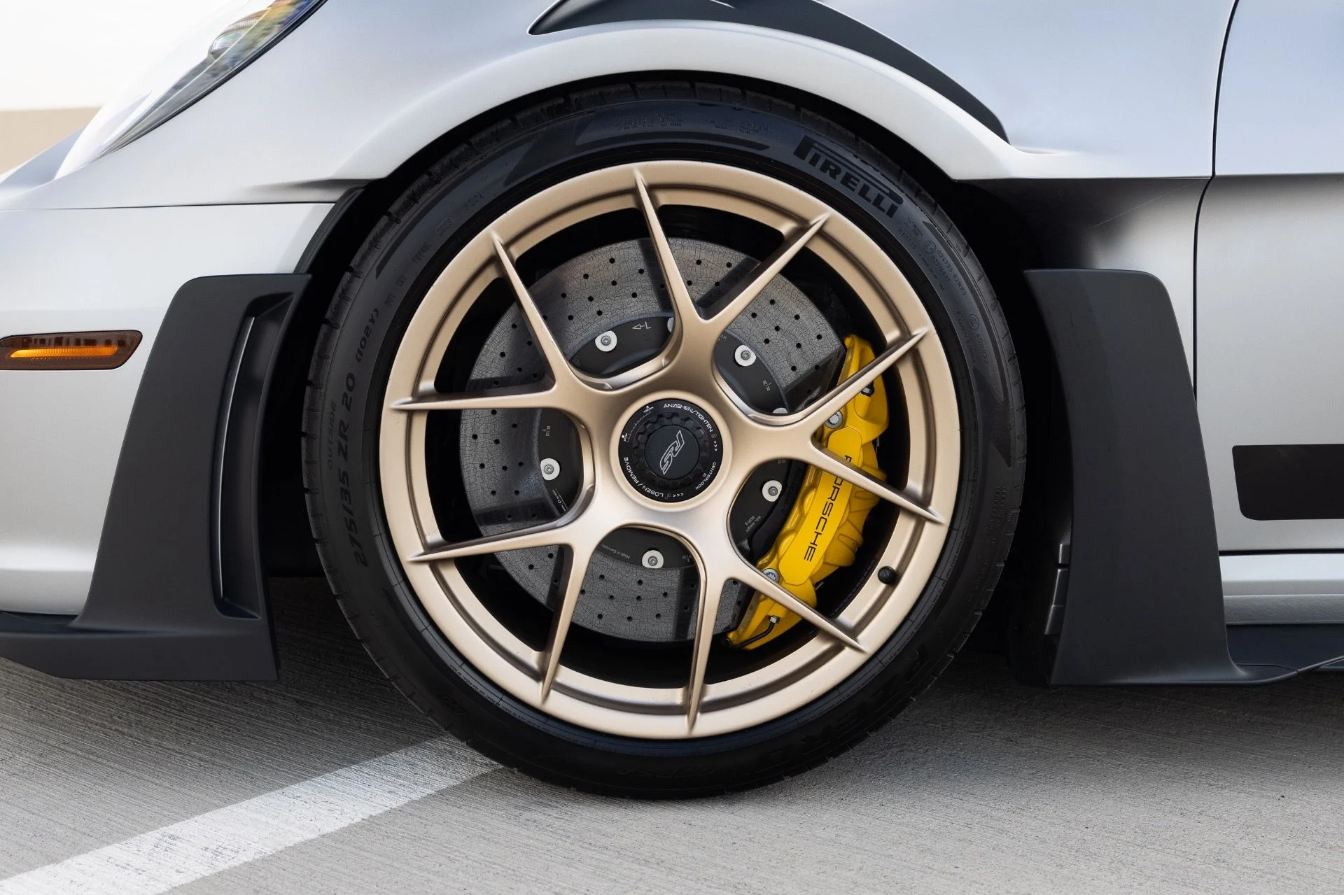 mph011_2077852325_Used_2025_Porsche_911_GT_3_RS_1785867707_d949133b36