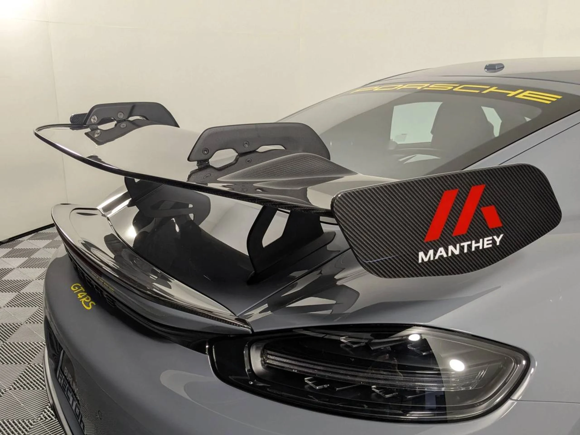 mph011_2077887696_1280_1fd111e4c7